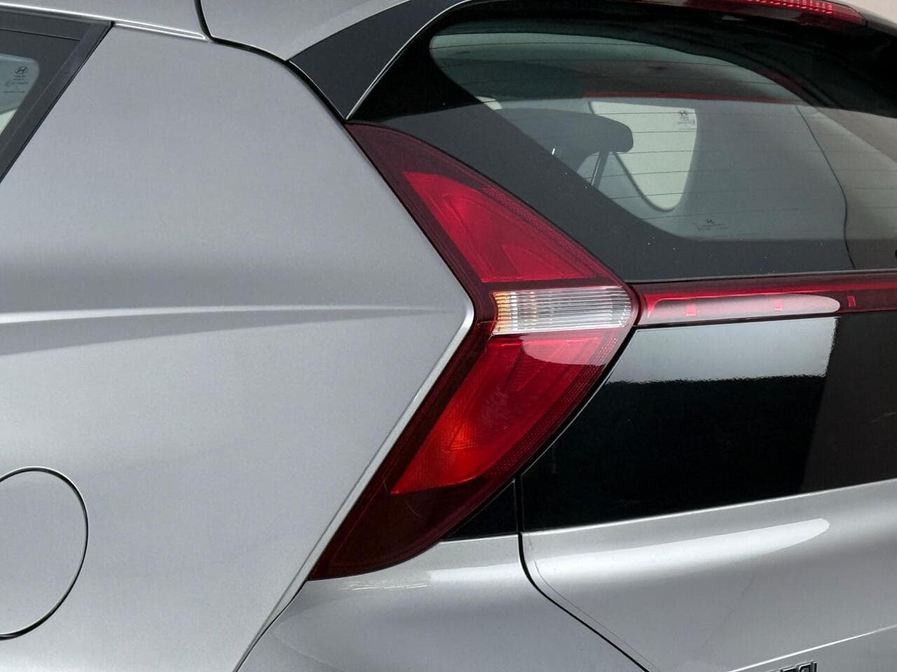 Hyundai BAYON thumbnail Lights Rear