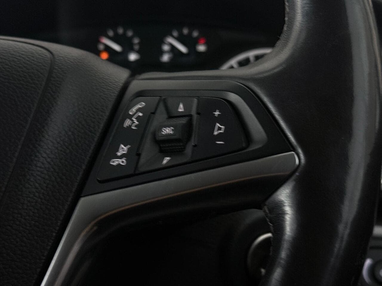Vauxhall Mokka X thumbnail Misc Controls