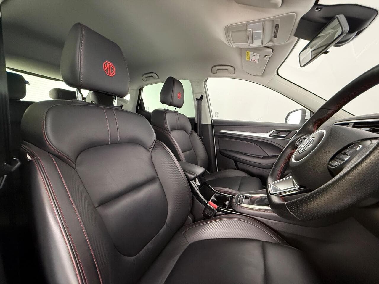 MG MG ZS thumbnail Seat Driver
