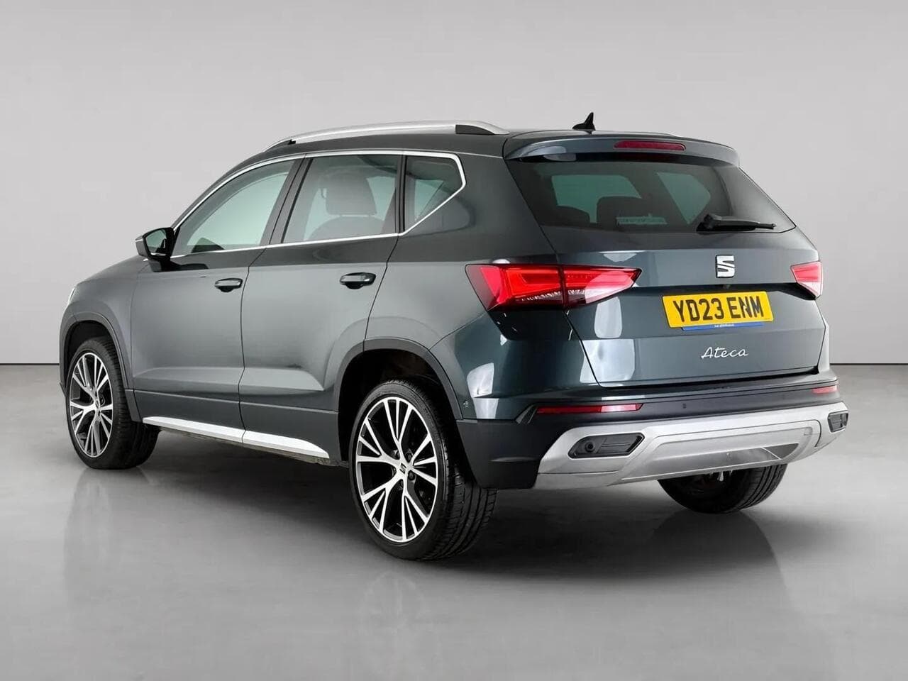 SEAT Ateca thumbnail Rear Left