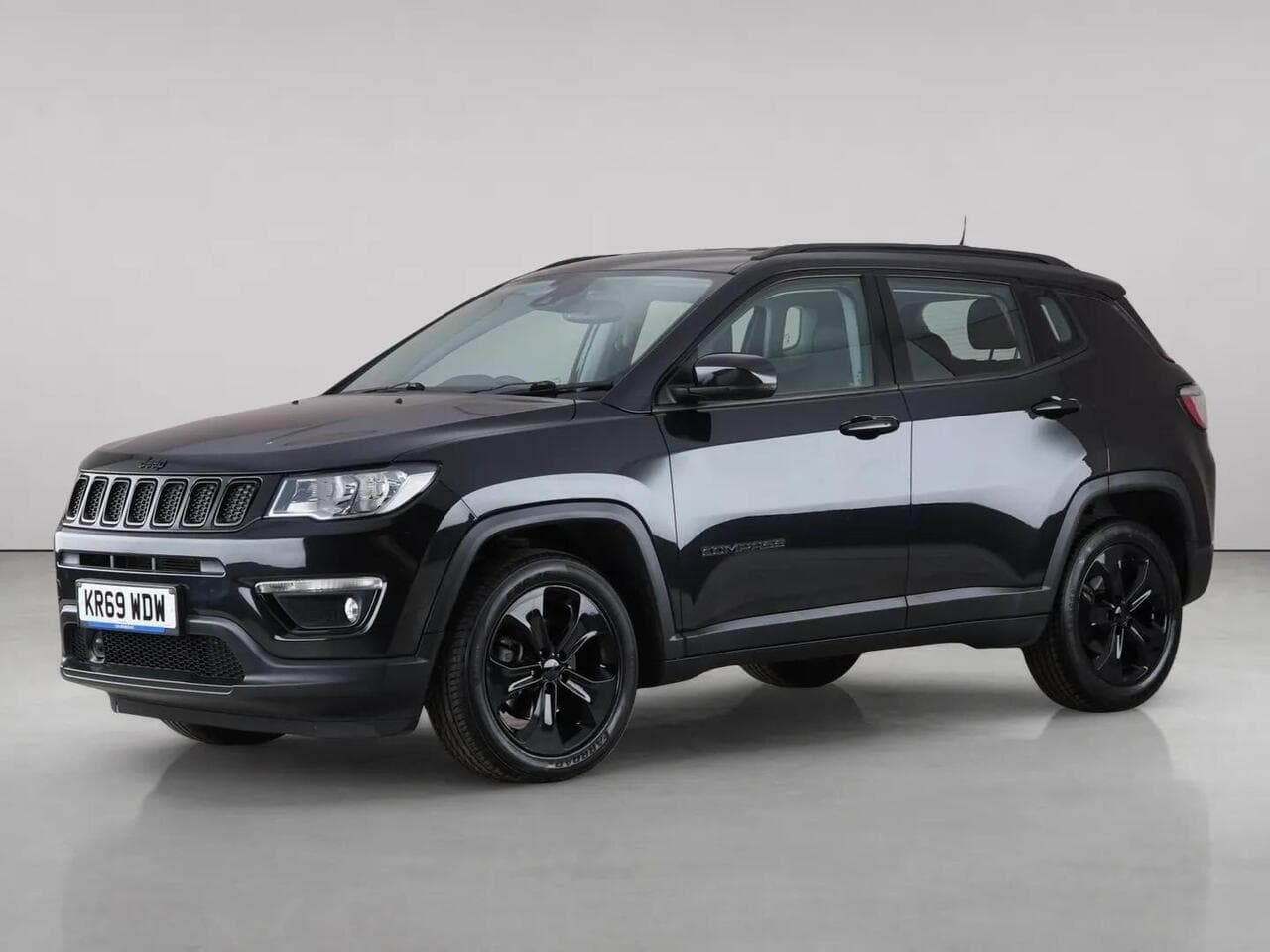 Jeep Compass thumbnail Front Left