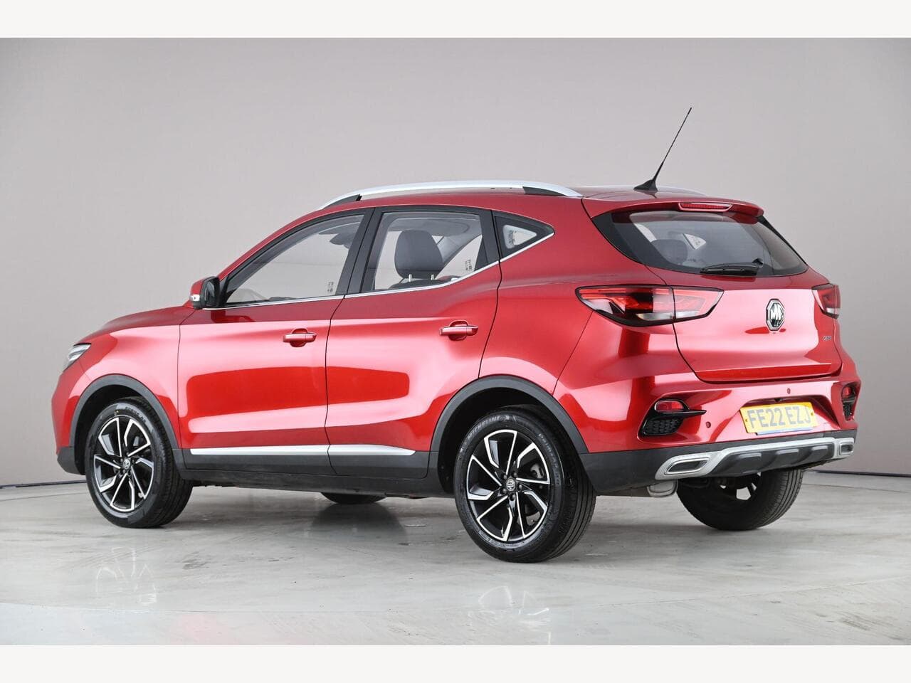 MG MG ZS thumbnail Side Left