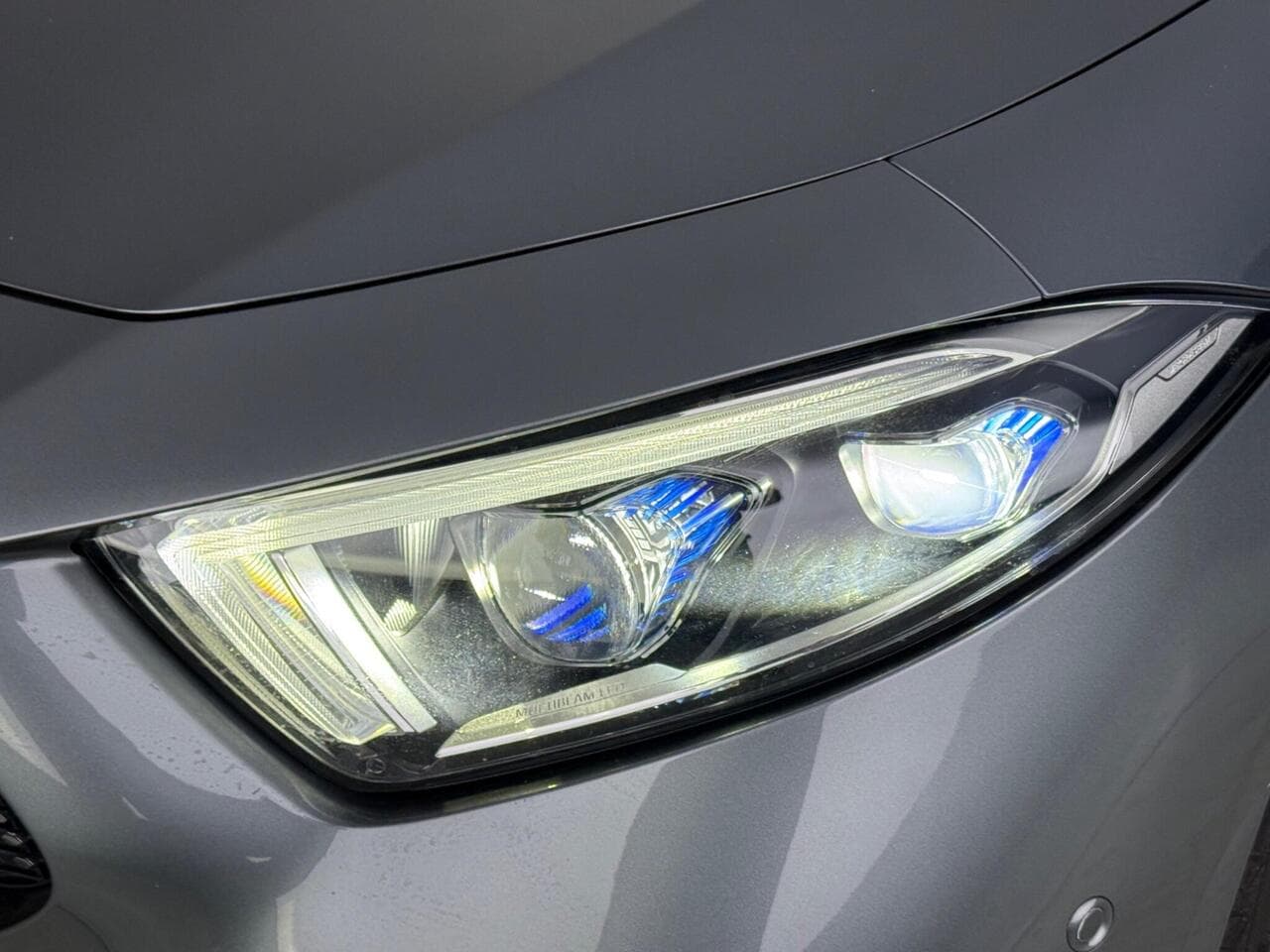 Mercedes-Benz CLS thumbnail Lights Front
