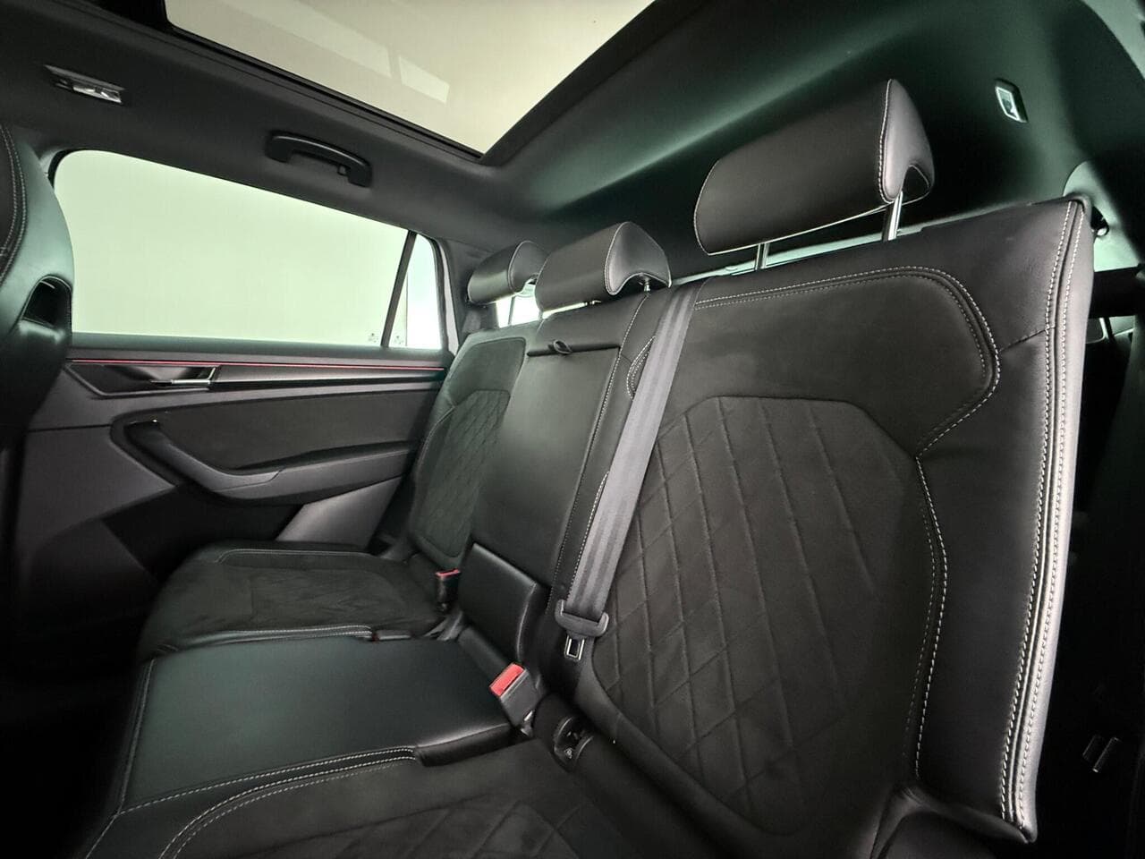 Skoda Kodiaq thumbnail Seats Rear