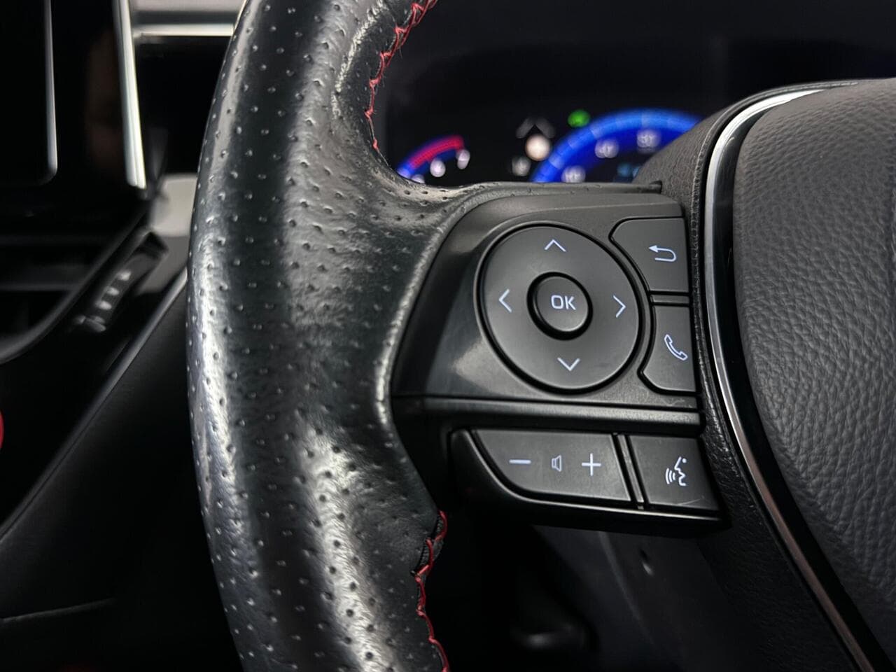 Toyota Corolla thumbnail Misc Controls