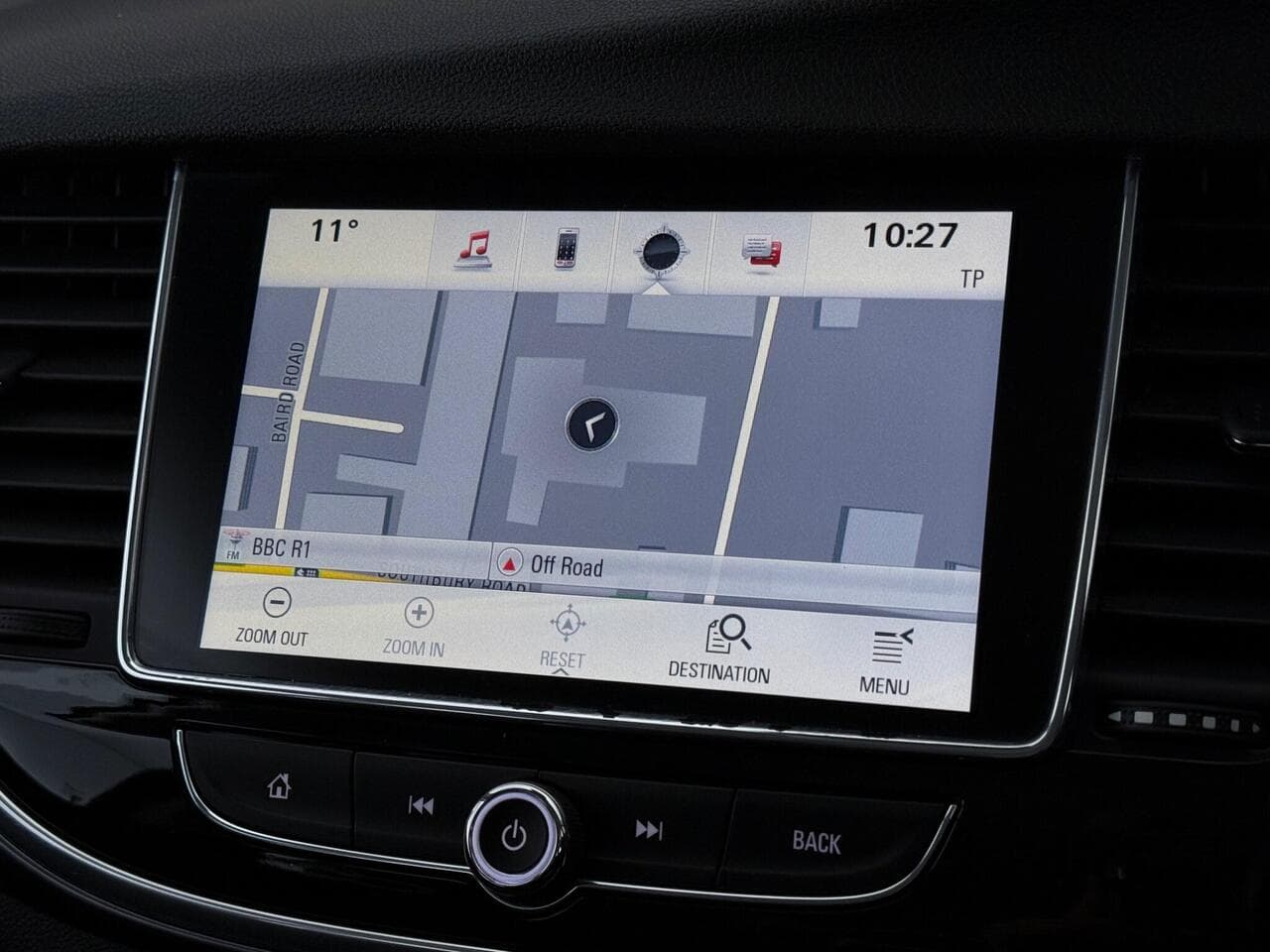Vauxhall Mokka X thumbnail Infotainment System
