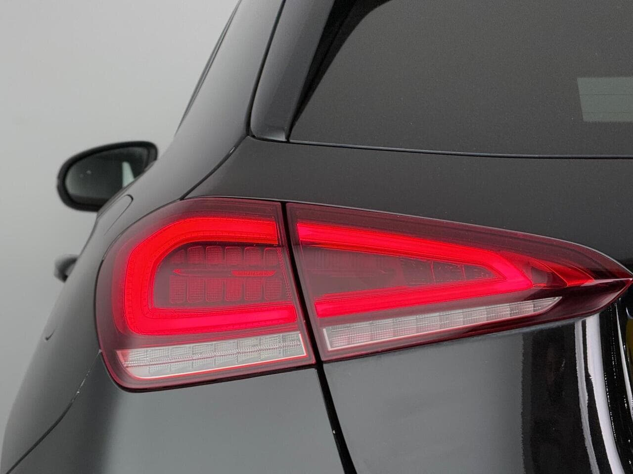 Mercedes-Benz A Class thumbnail Lights Rear
