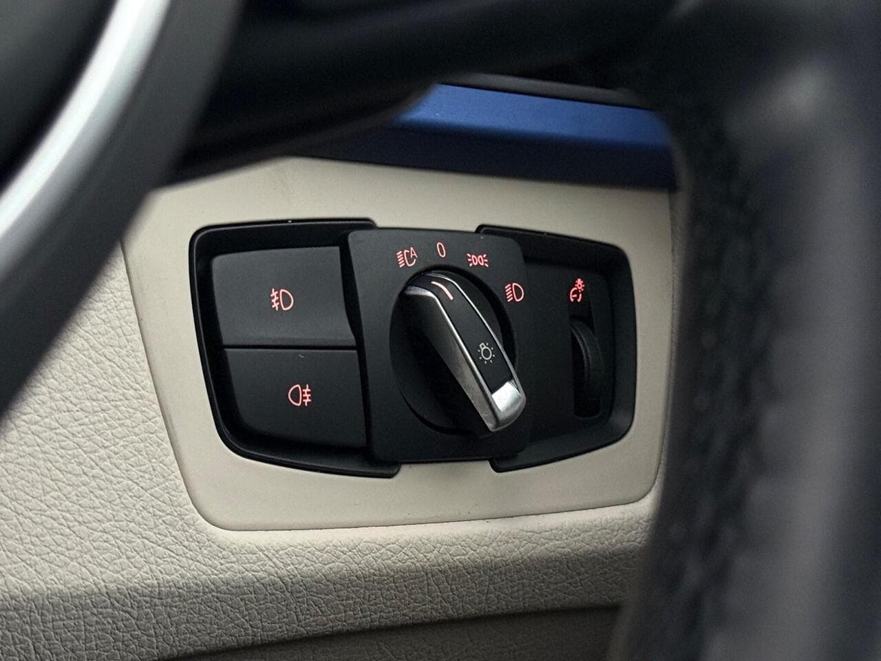 BMW 4 Series thumbnail Misc Controls