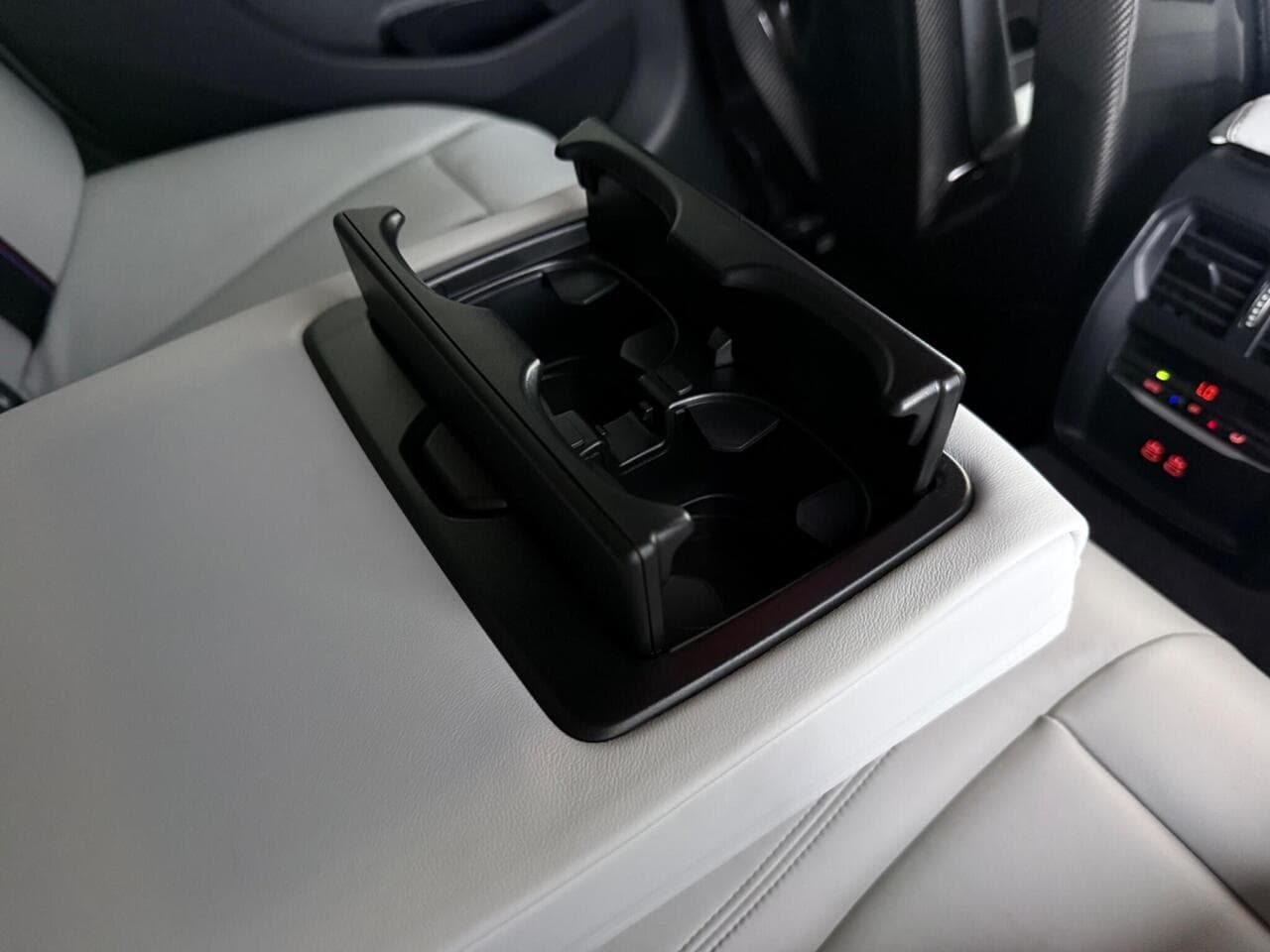 BMW M3 thumbnail Misc Controls