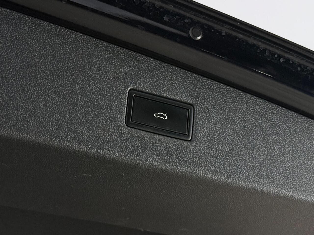 Volkswagen Tiguan Allspace thumbnail Misc Controls