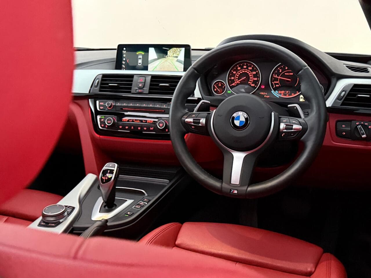 BMW 4 Series Gran Coupe thumbnail Steering Wheel
