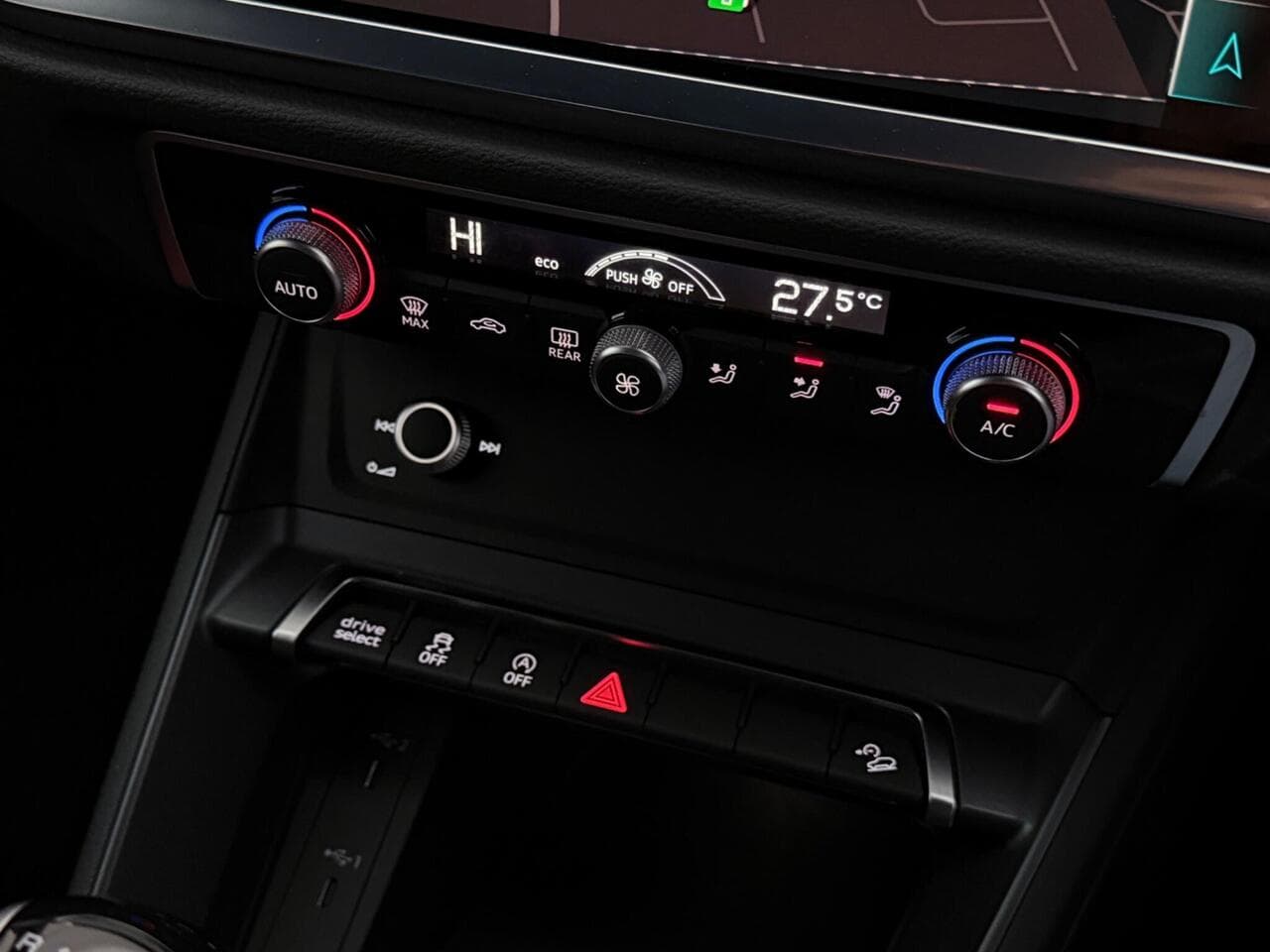 Audi Q3 thumbnail Misc Controls