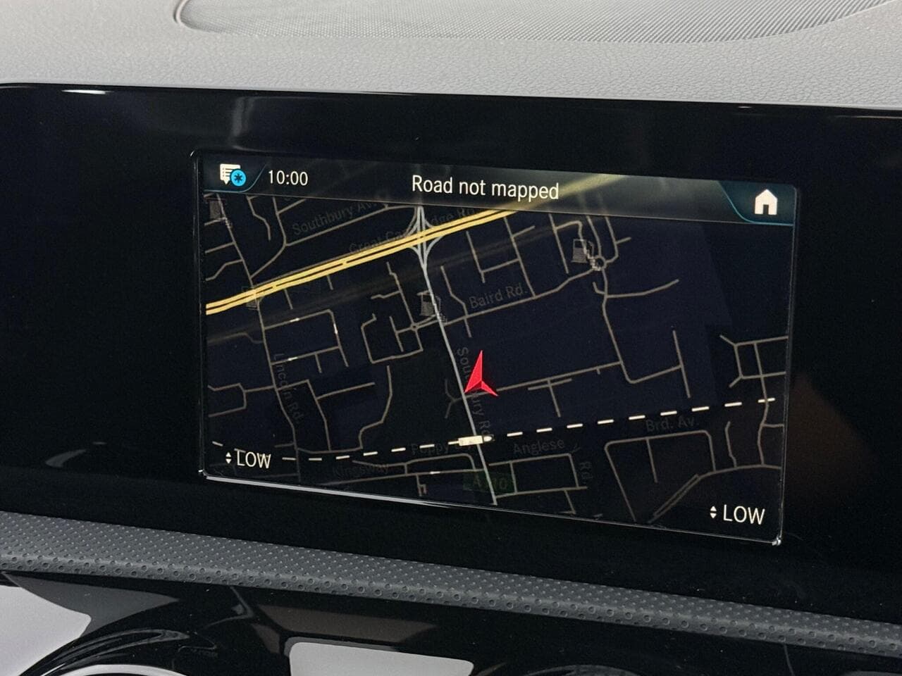 Mercedes-Benz A Class thumbnail Infotainment System