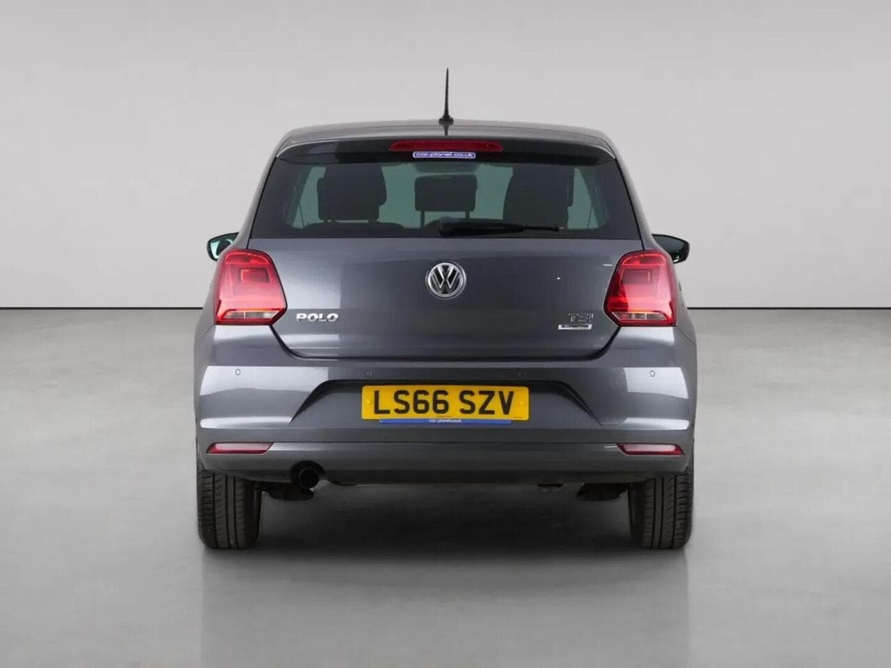 Volkswagen Polo thumbnail Rear