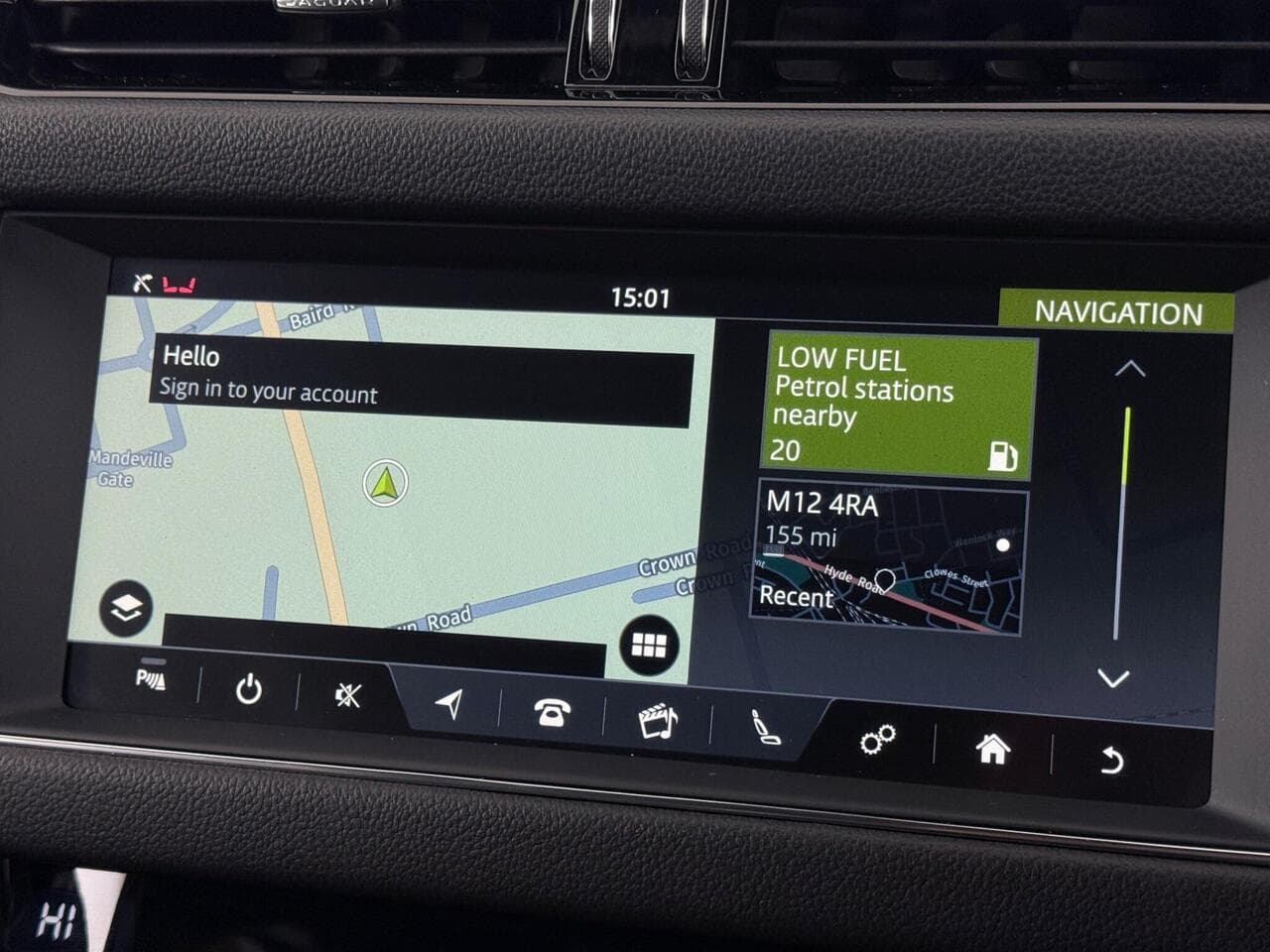 Jaguar XF thumbnail Infotainment System