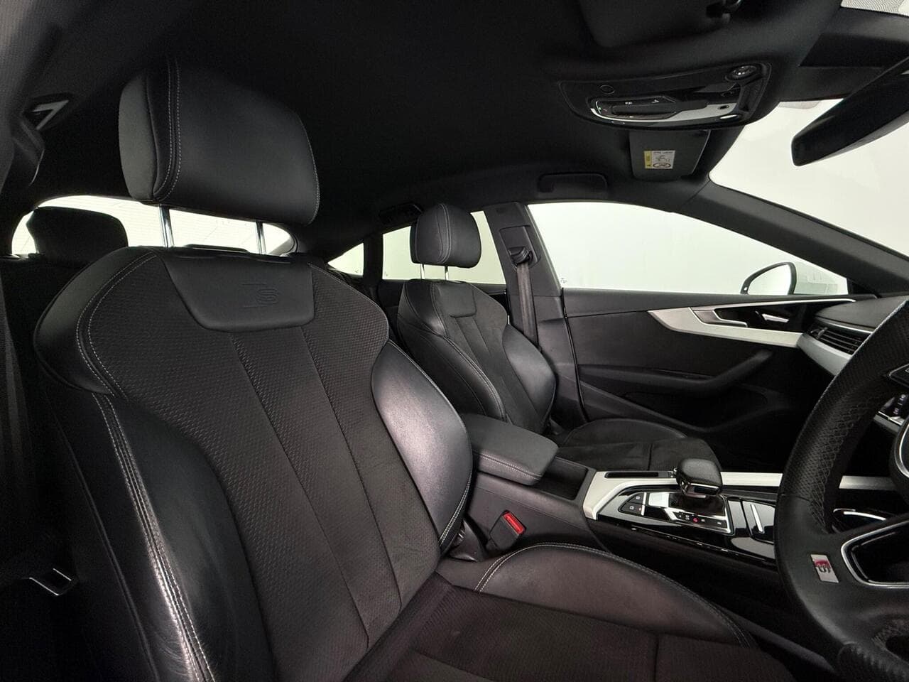 Audi A5 thumbnail Seat Driver