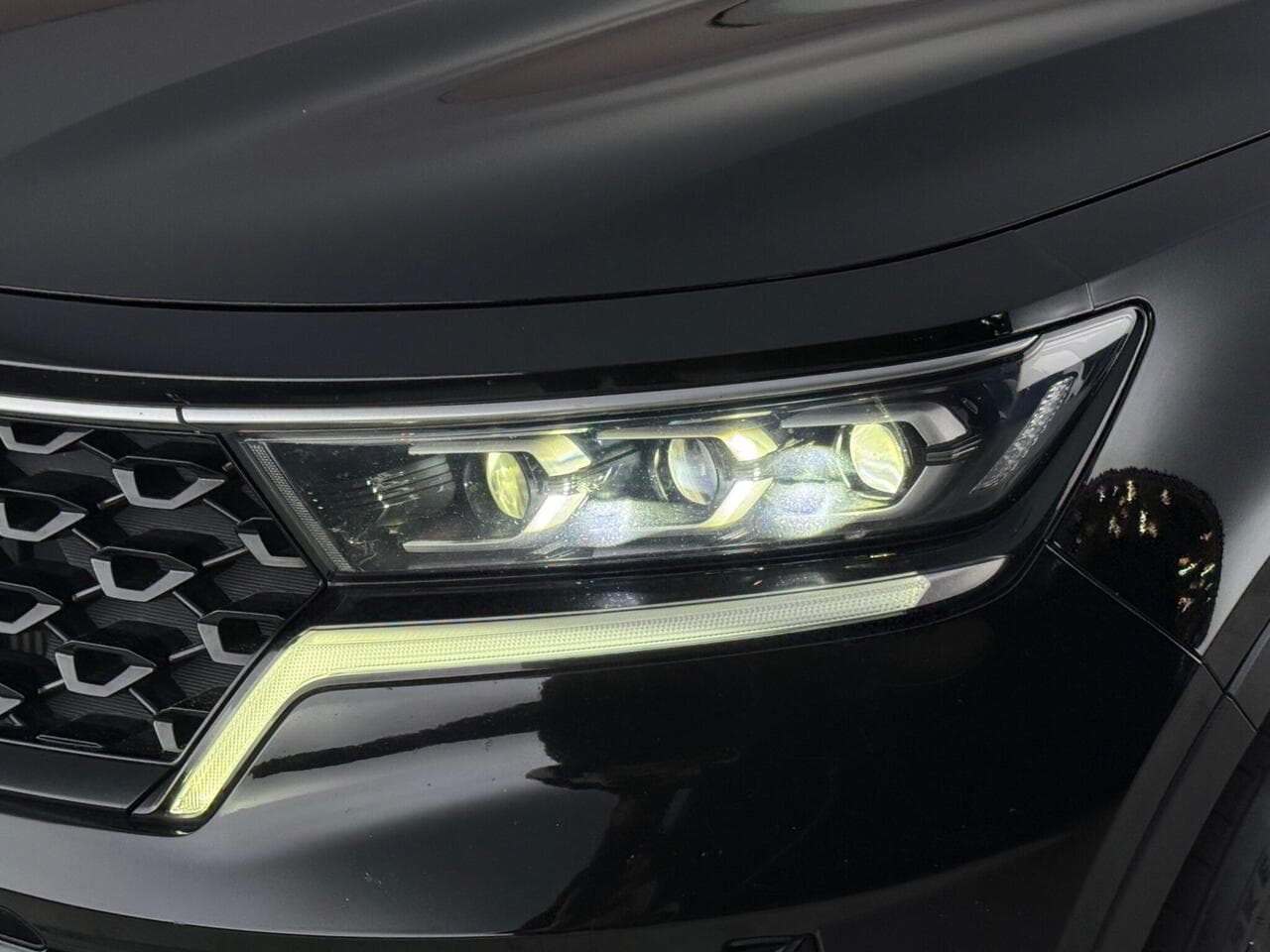 Kia Sorento thumbnail Lights Front
