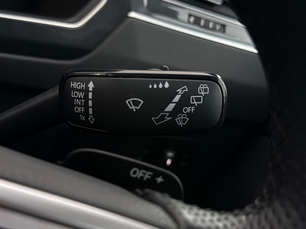 Volkswagen Tiguan thumbnail Misc Controls