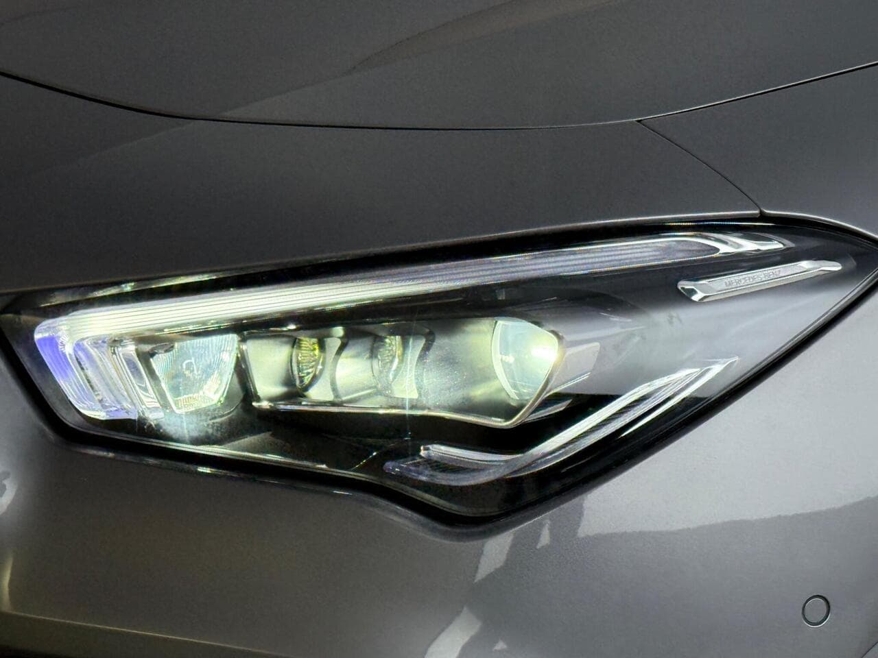 Mercedes-Benz CLA thumbnail Lights Front
