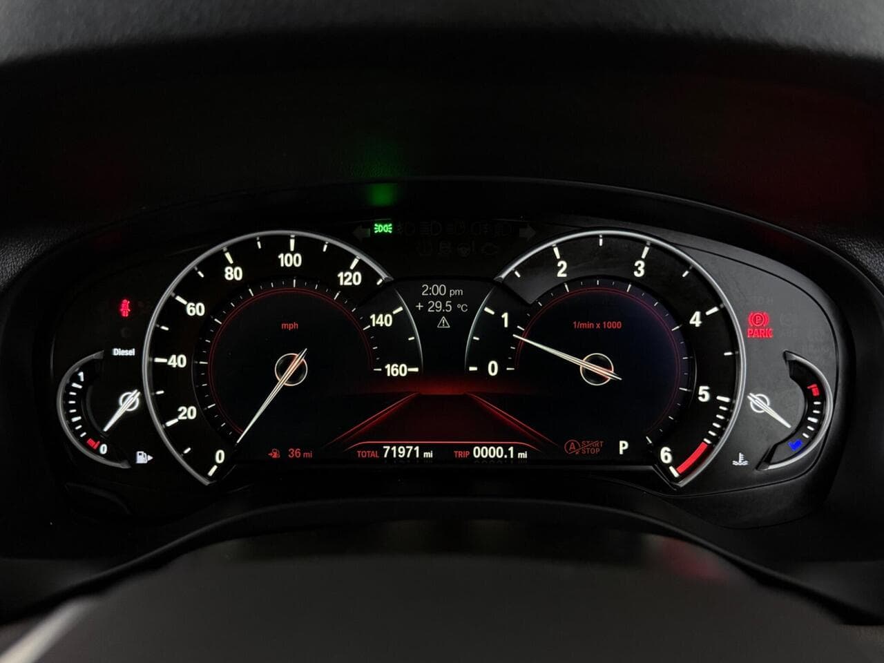 BMW X3 thumbnail Driver Instruments
