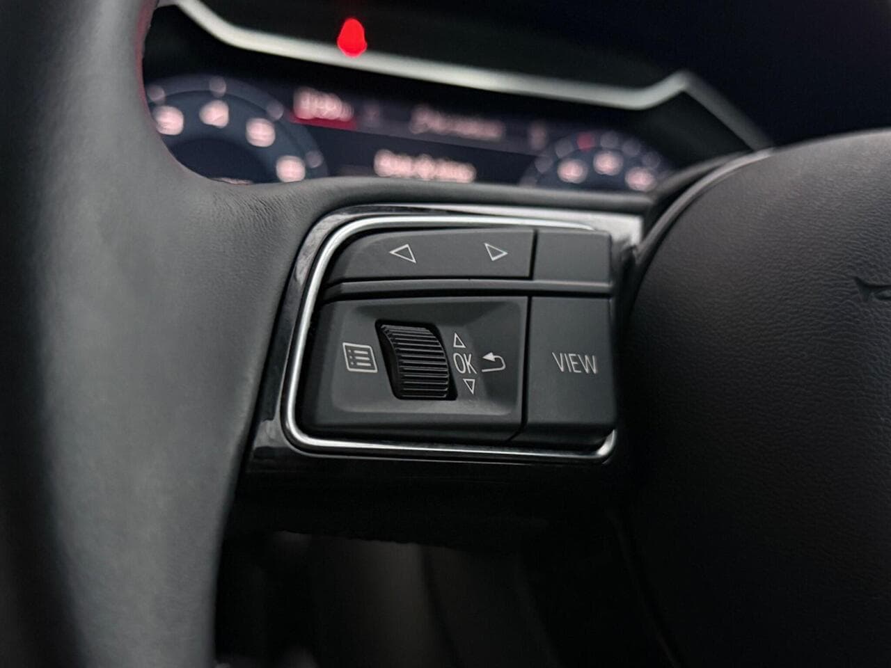 Audi A1 thumbnail Misc Controls