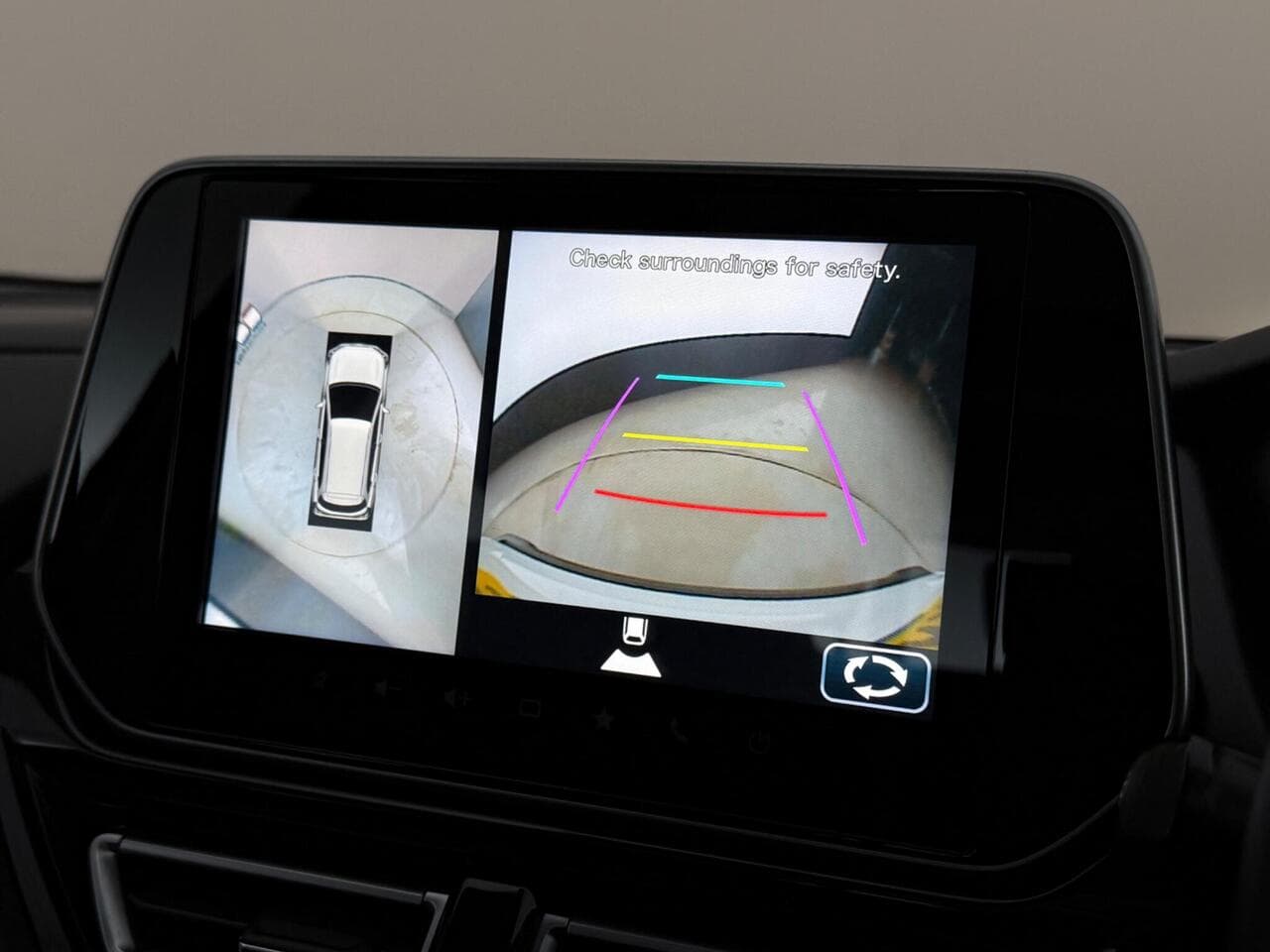 Suzuki S-Cross thumbnail Infotainment System