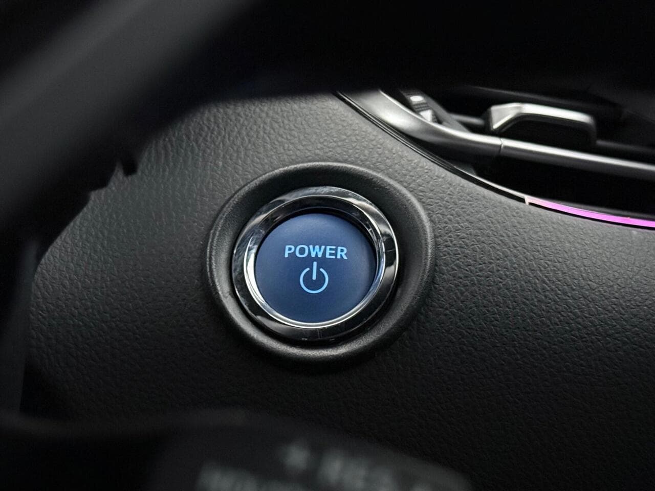Toyota C-HR thumbnail Misc Controls
