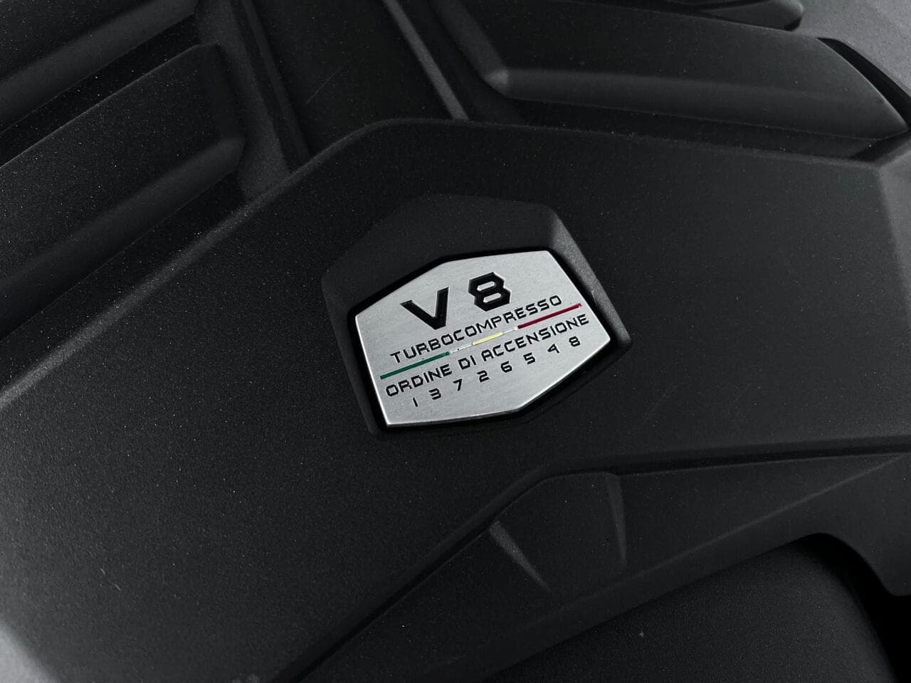 Lamborghini Urus thumbnail Inconclusive