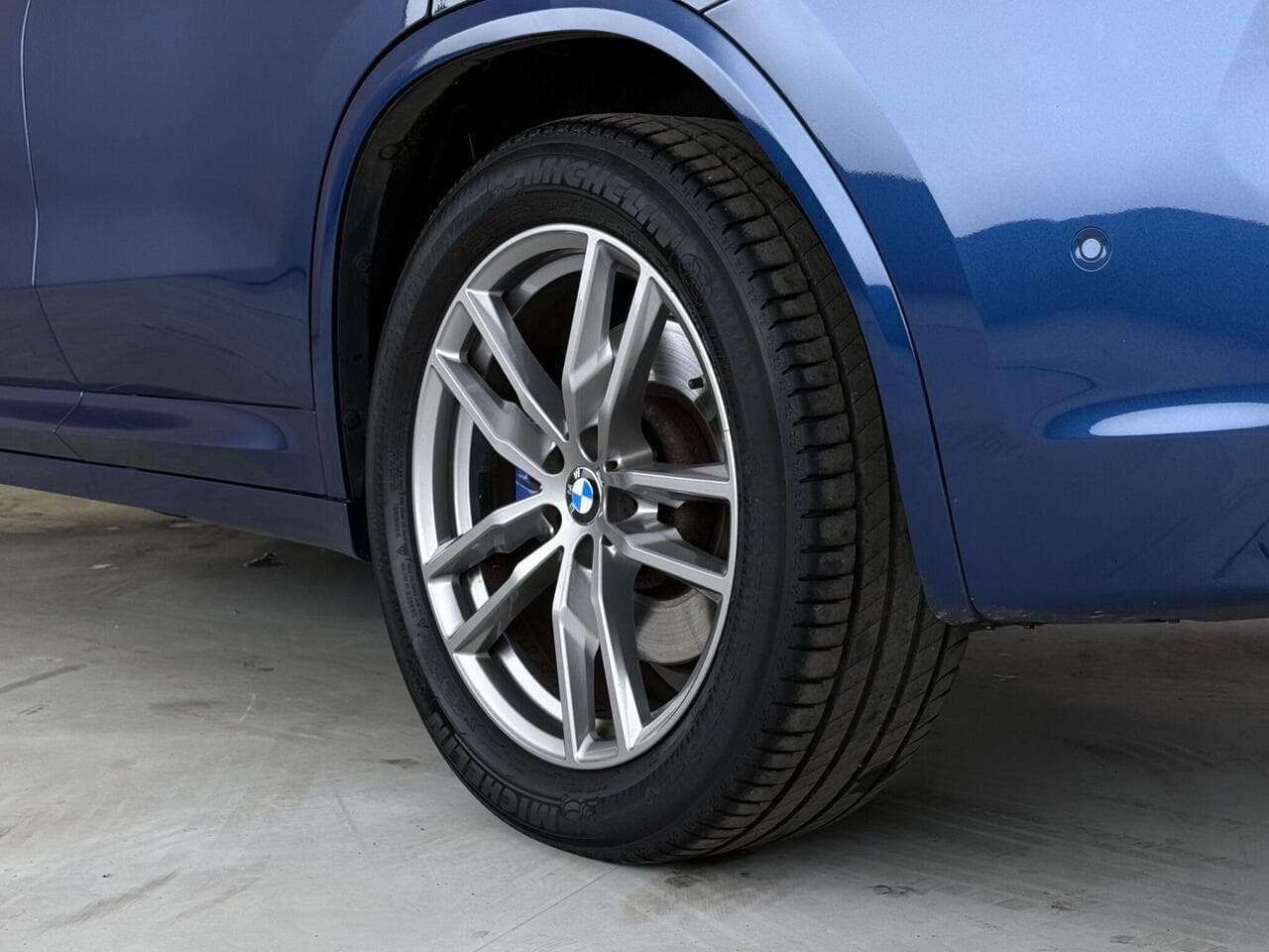 BMW X3 thumbnail Wheel