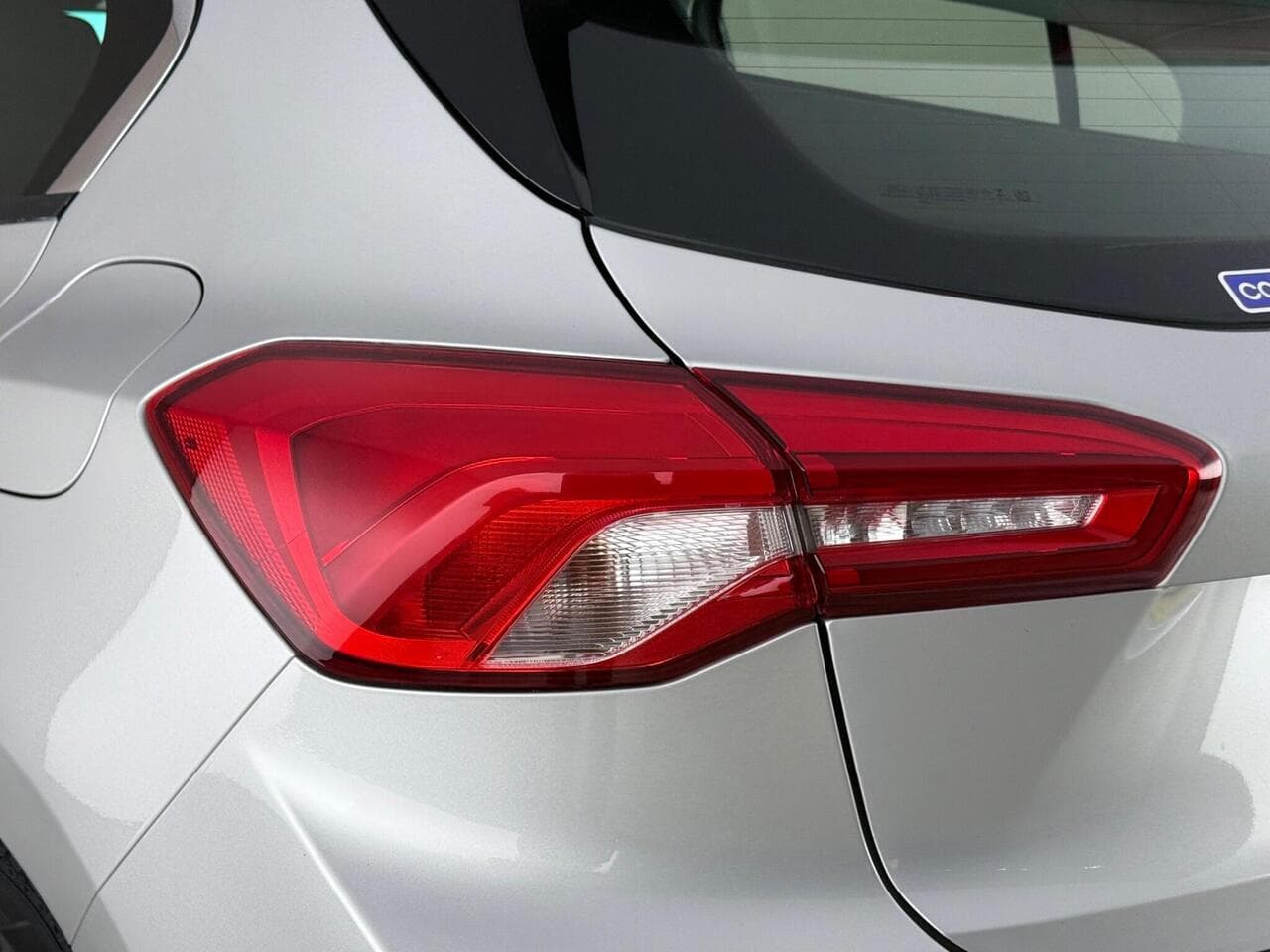 Ford Focus thumbnail Lights Rear