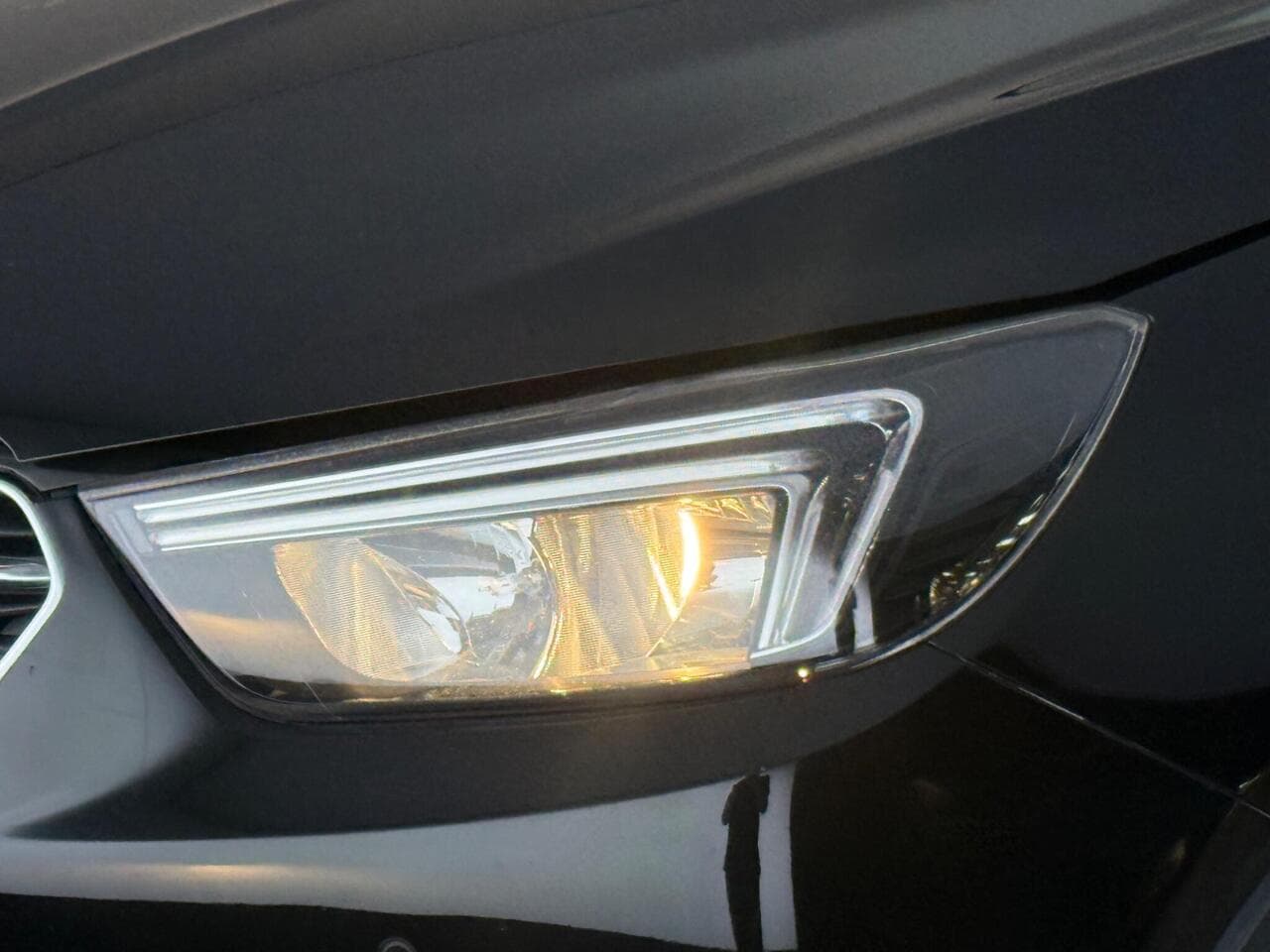 Vauxhall Mokka X thumbnail Lights Front