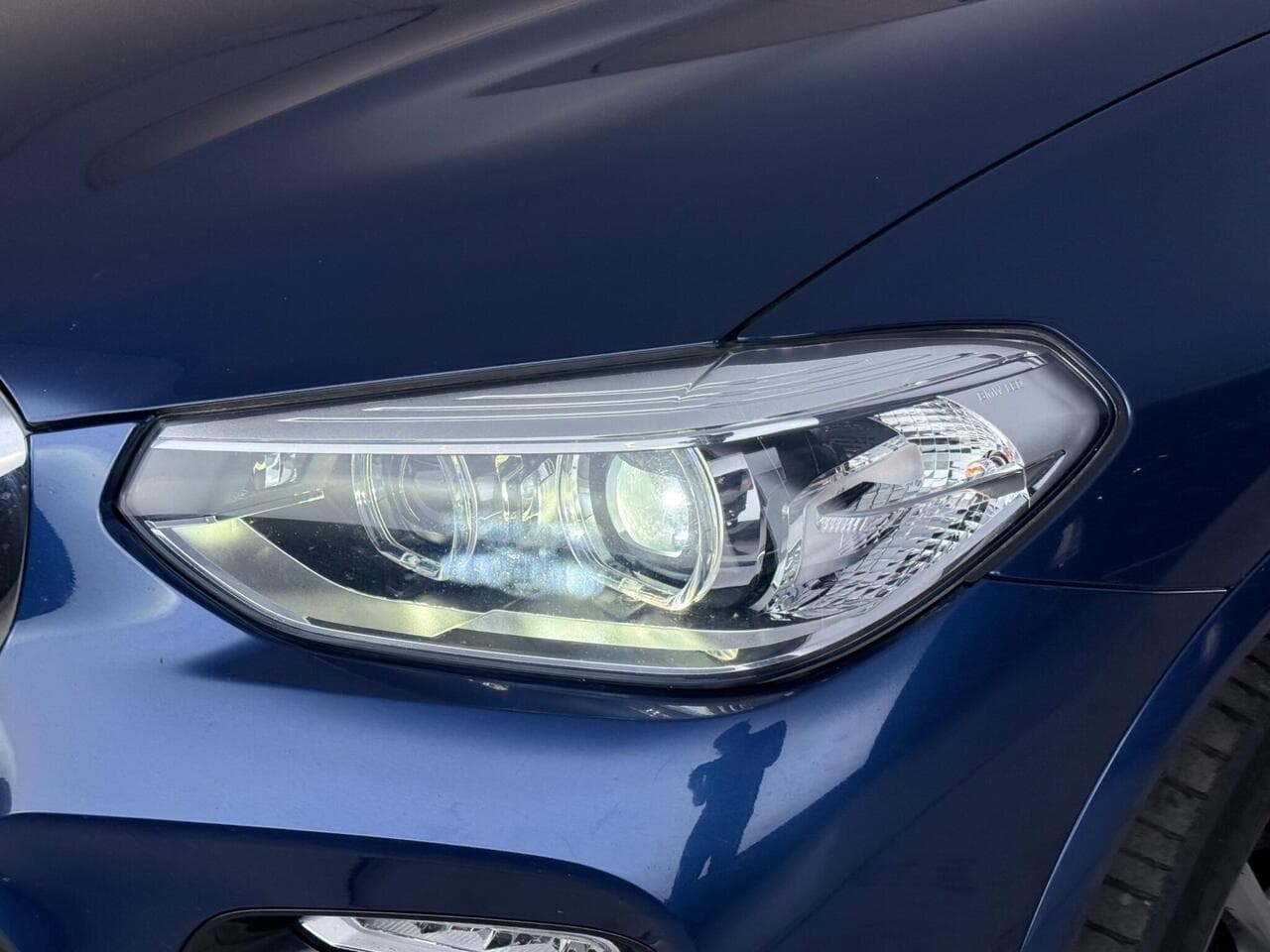 BMW X3 thumbnail Lights Front