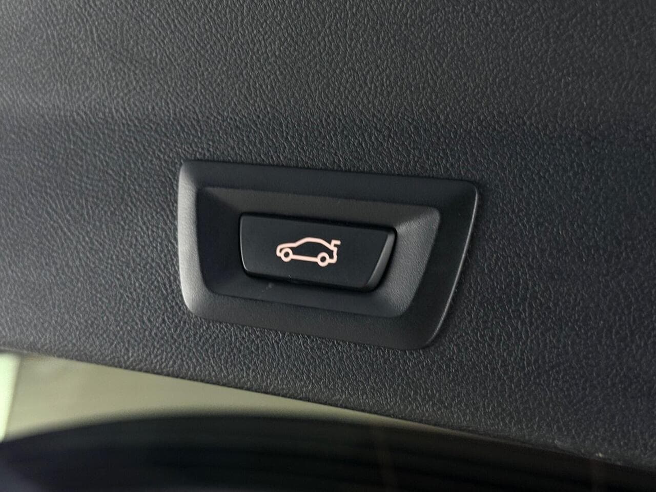 BMW X3 thumbnail Misc Controls