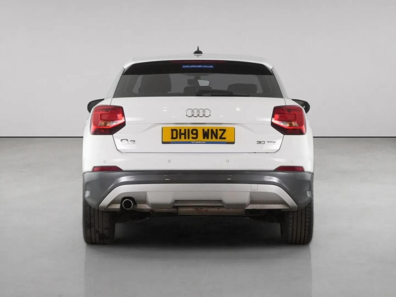 Audi Q2 thumbnail Rear