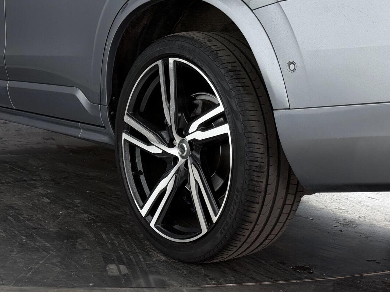 Volvo XC90 thumbnail Wheel