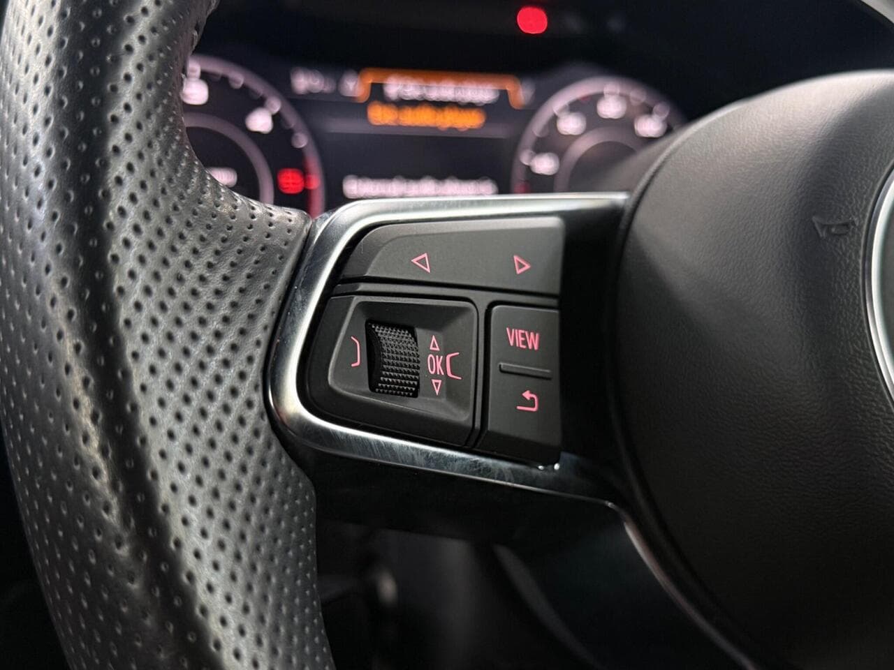 Audi TT thumbnail Misc Controls