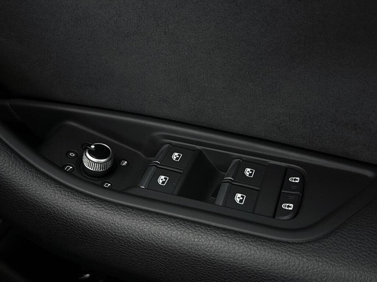 Audi A5 thumbnail Misc Controls