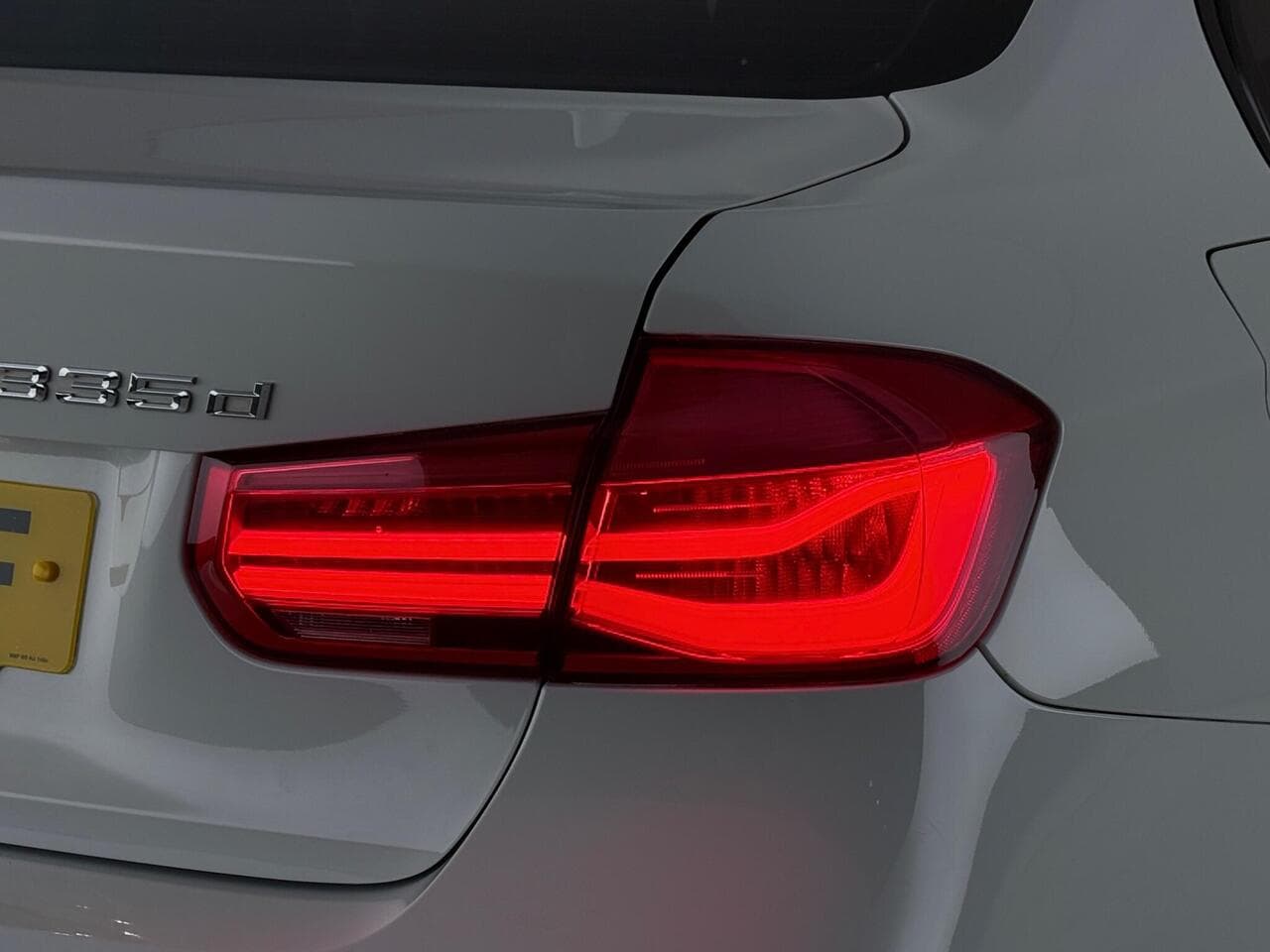 BMW 3 Series thumbnail Lights Rear