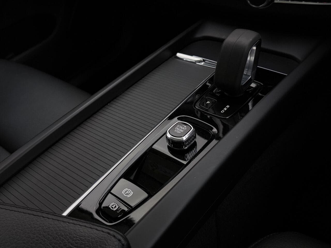 Volvo XC60 thumbnail Interior Front