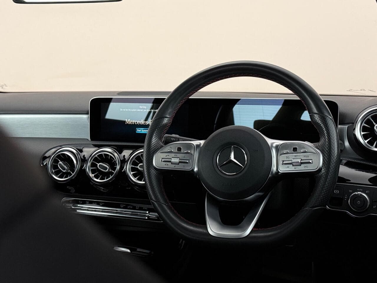 Mercedes-Benz A Class thumbnail Steering Wheel
