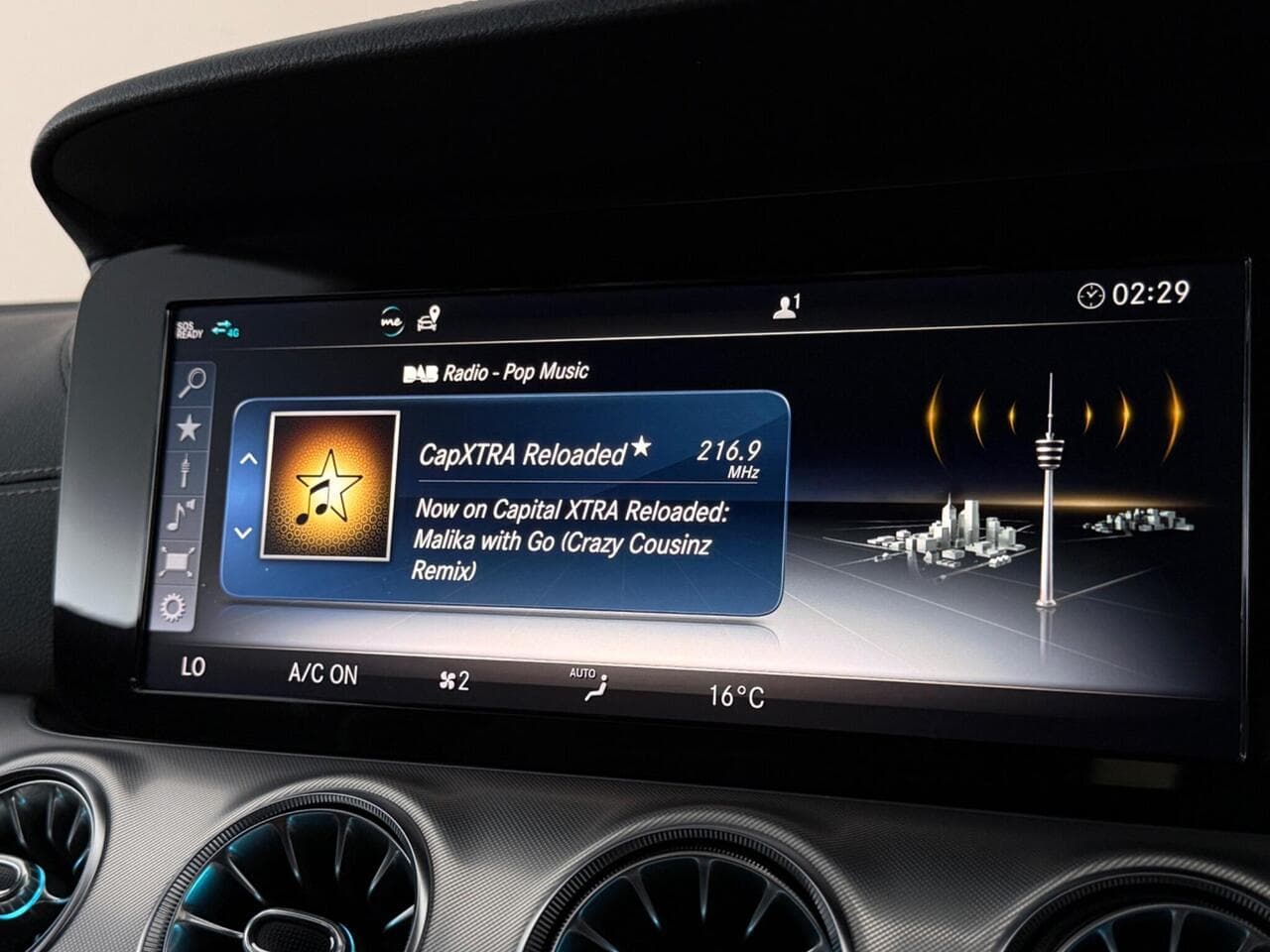 Mercedes-Benz E Class thumbnail Infotainment System