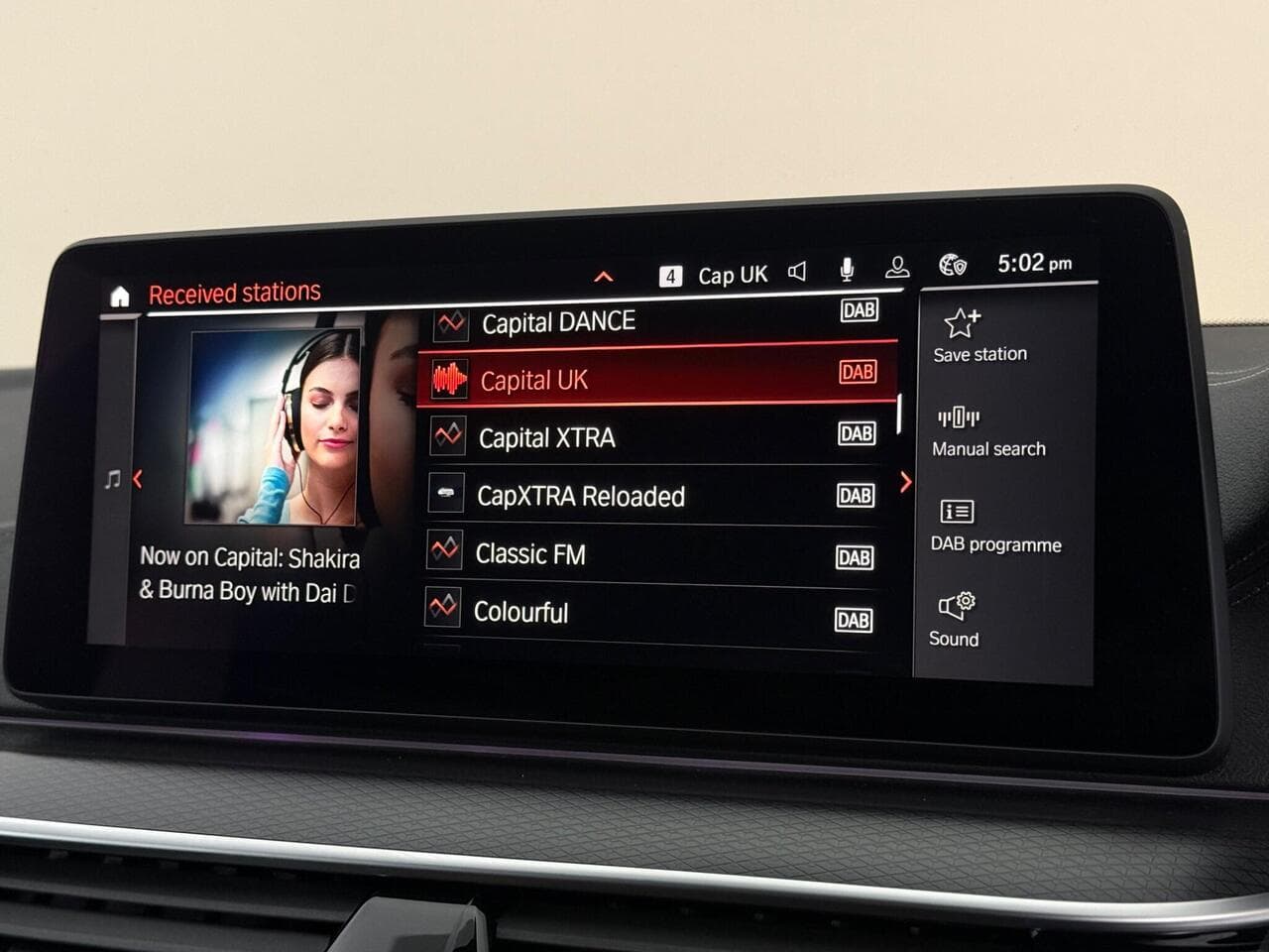 BMW 5 Series thumbnail Infotainment System