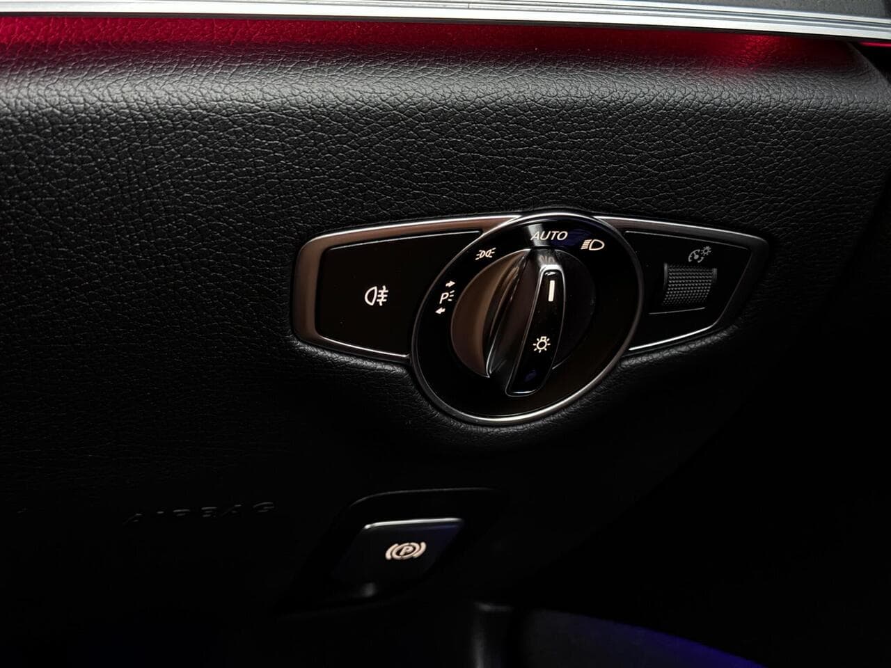 Mercedes-Benz E Class thumbnail Misc Controls