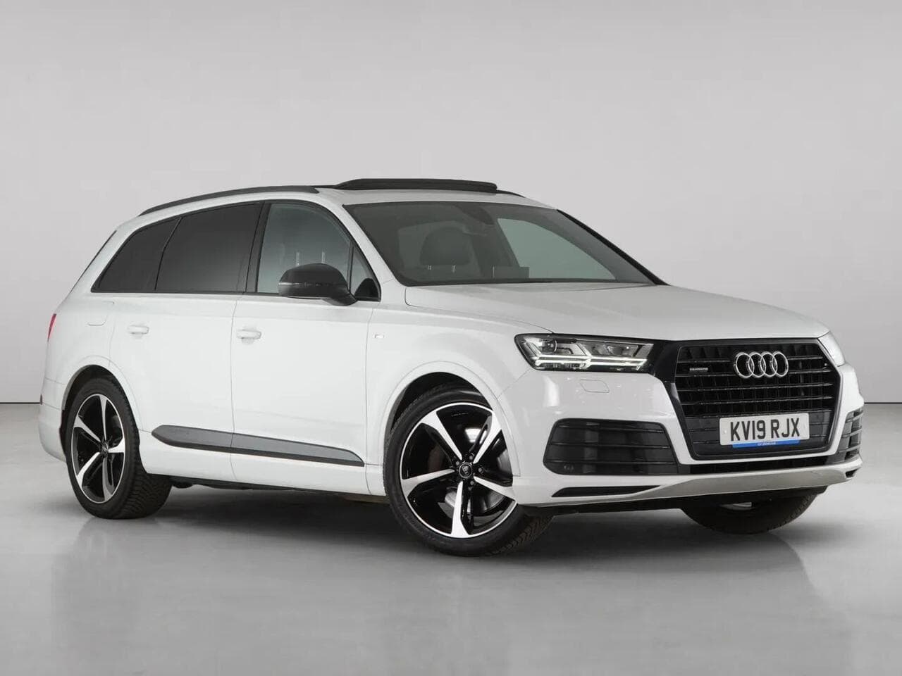 Audi Q7 - Audi Q7 3.0 TDI V6 50 Black Edition SUV 5dr Diesel Tiptronic quattro Euro 6 (s/s) (286 ps)