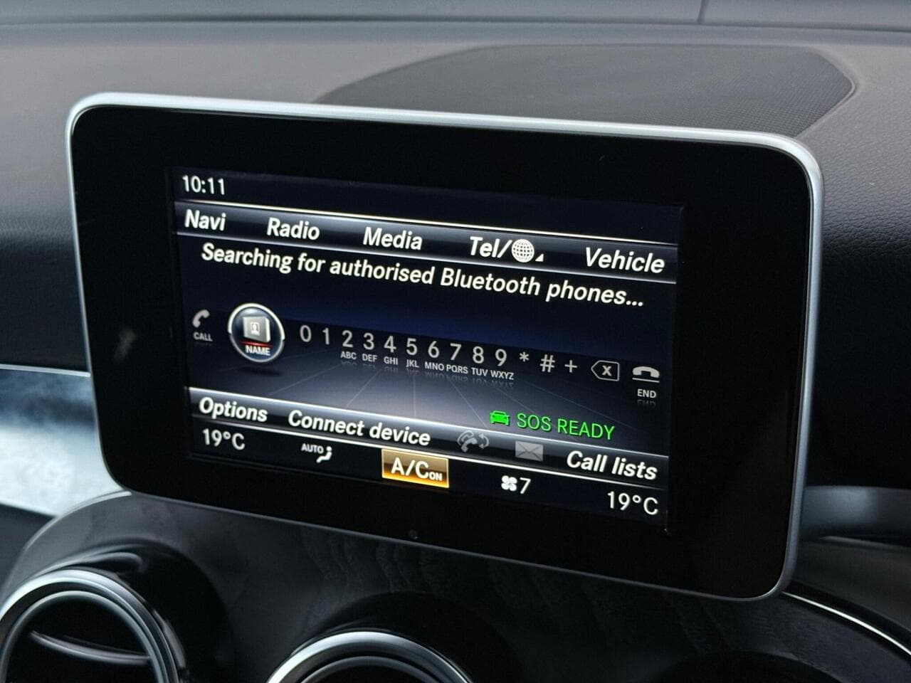 Mercedes-Benz GLC thumbnail Infotainment System