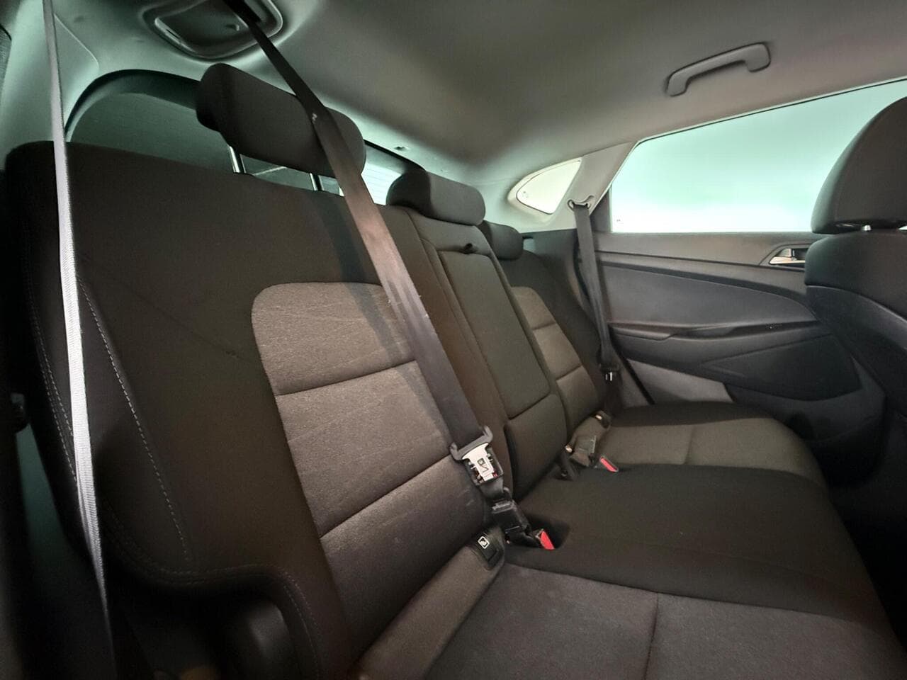 Hyundai TUCSON thumbnail Seats Rear