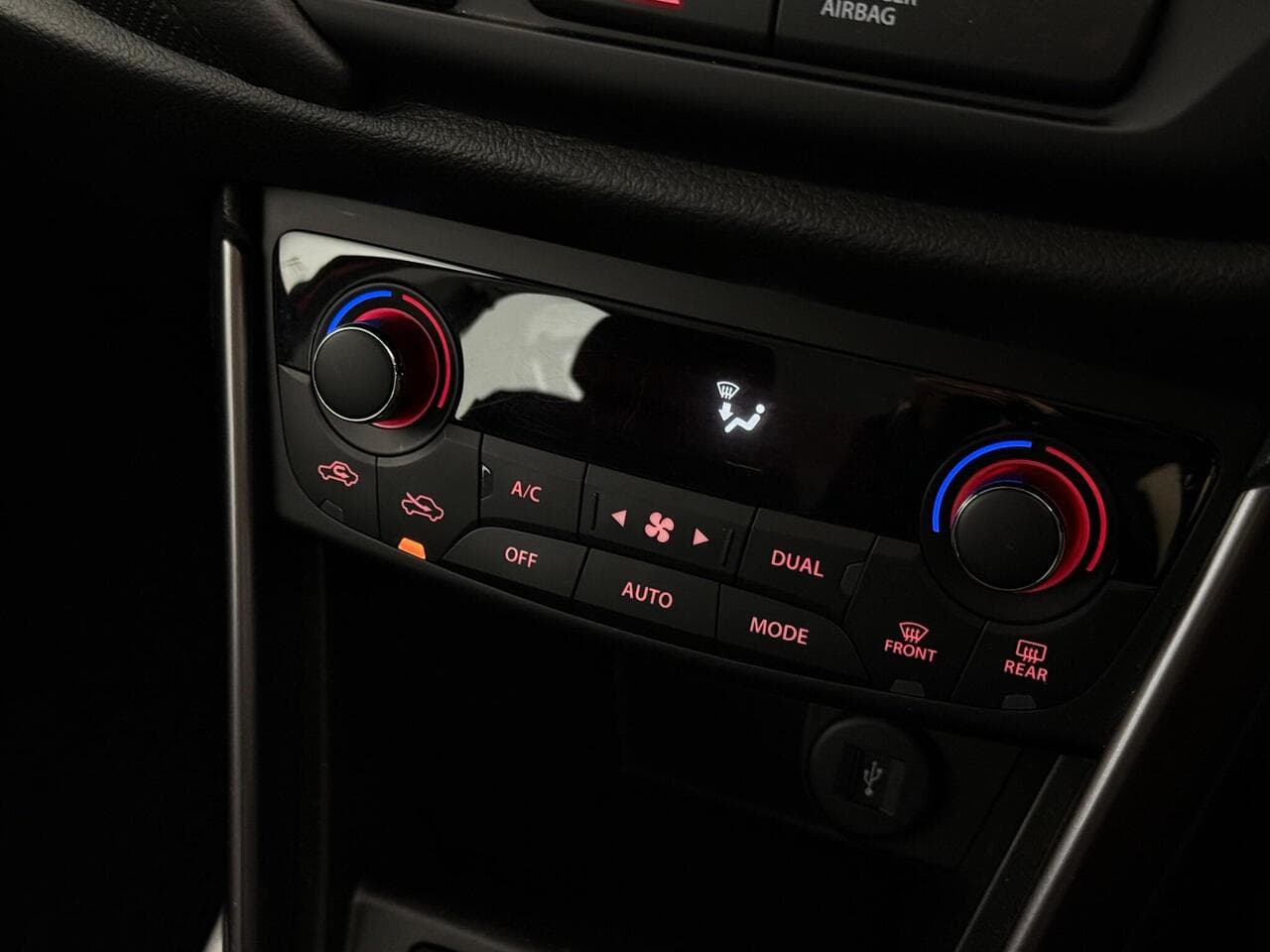 Suzuki S-Cross thumbnail Misc Controls