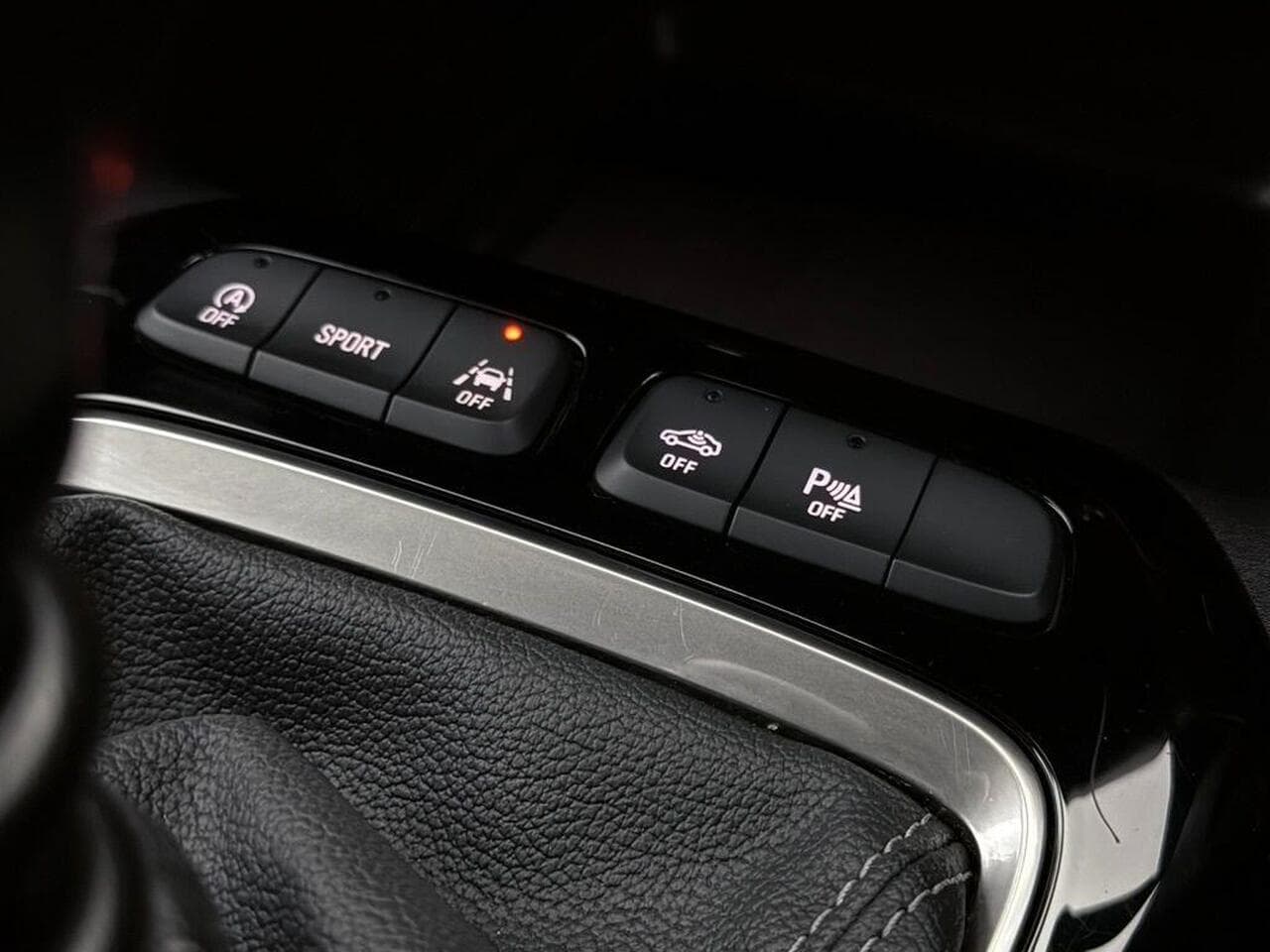 Vauxhall Corsa thumbnail Misc Controls