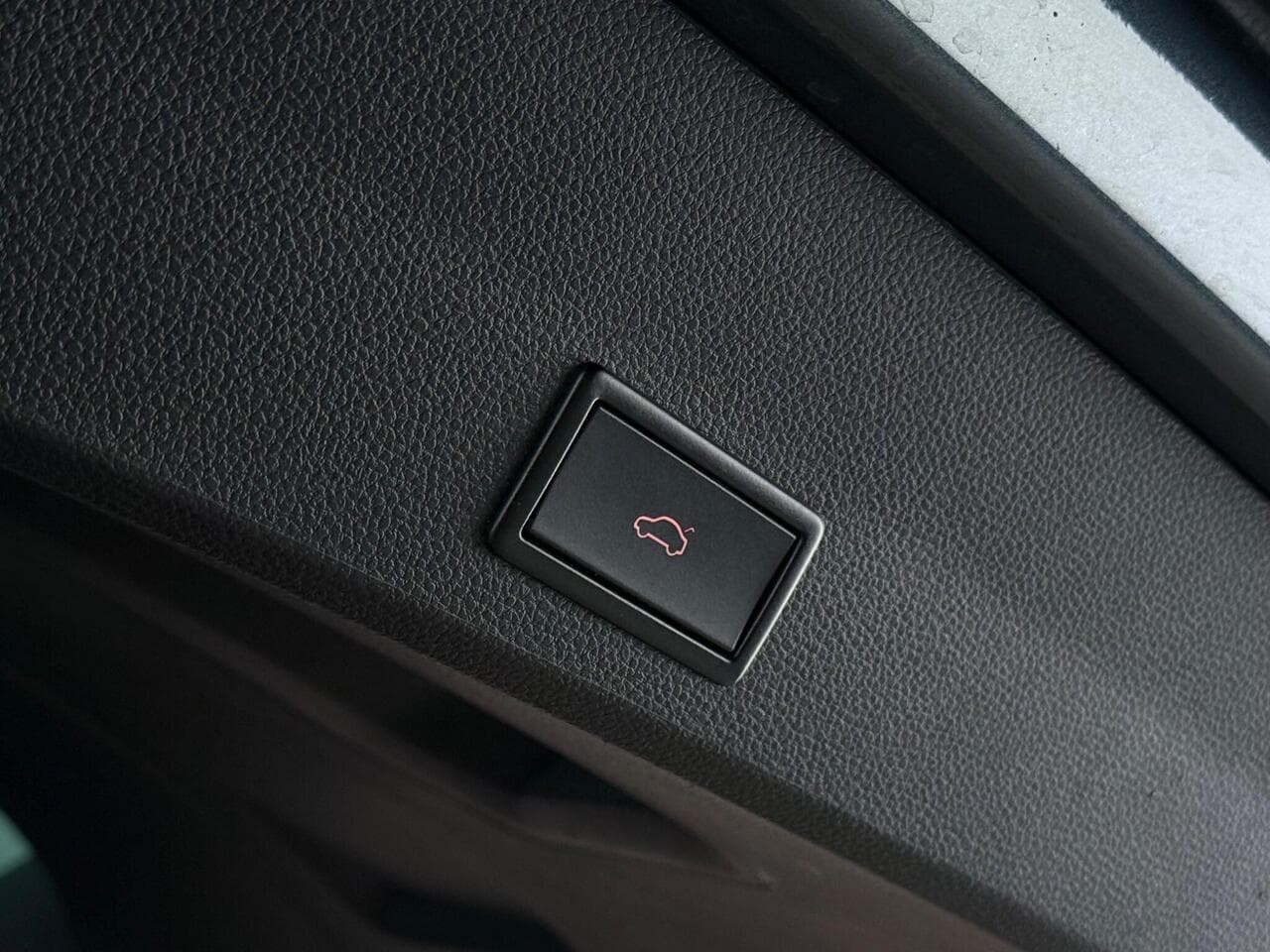 SEAT Ateca thumbnail Misc Controls