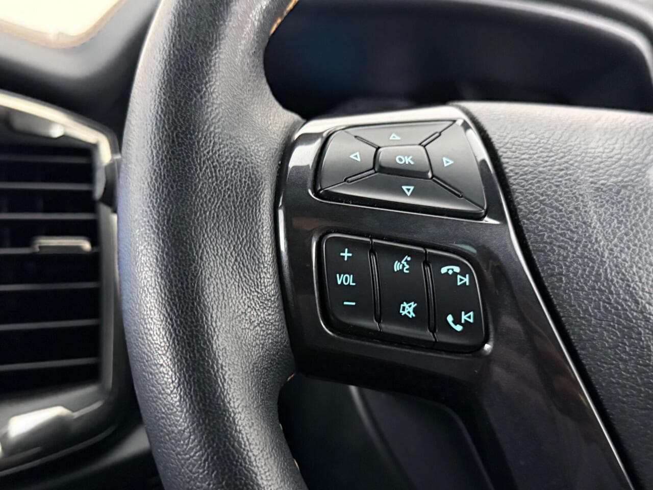 Ford Ranger thumbnail Misc Controls